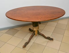 19th Century Berlin Oval Plate Table on Carved Foot Dining Table Mahogany German