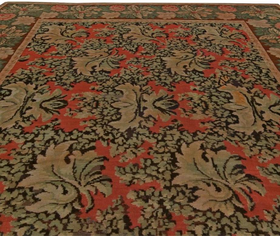 19th century Bessarabian handmade wool rug.
Size: 9'0