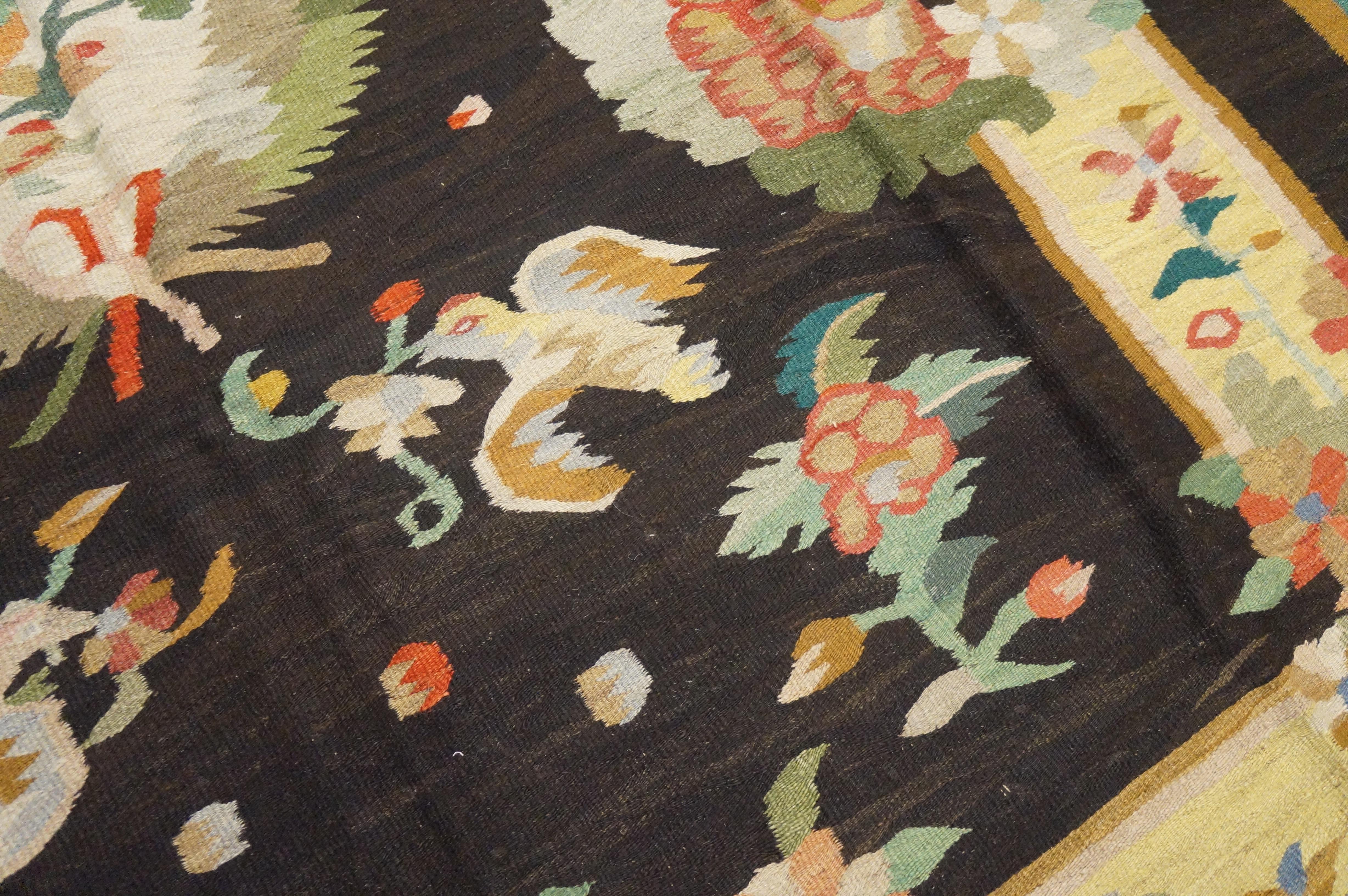 19th Century Besserabian Flat-Weave Carpet ( 6'9