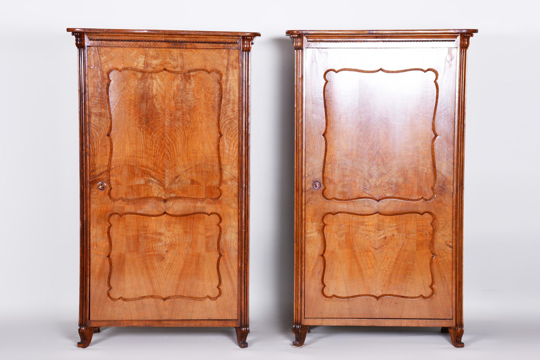 Shipping to any US port only for $290 USD

Completely restored Czech one door Biedermeier wardrobe cabinets.
Source: Bohemia (Czechia)
Period: 1840-1849
Material: Ash.