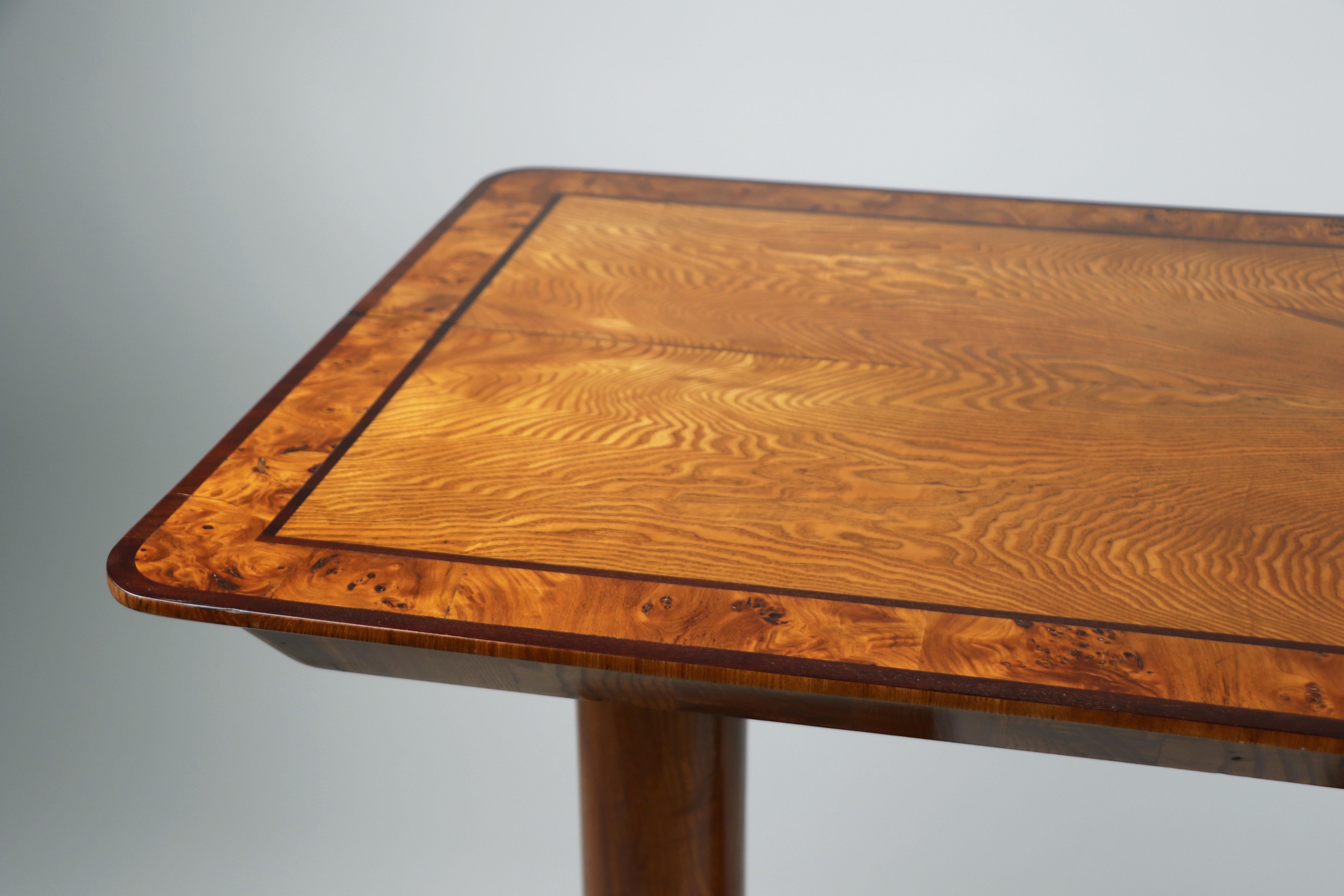 19th Century Biedermeier Ash Table. Vienna, c. 1825. 6