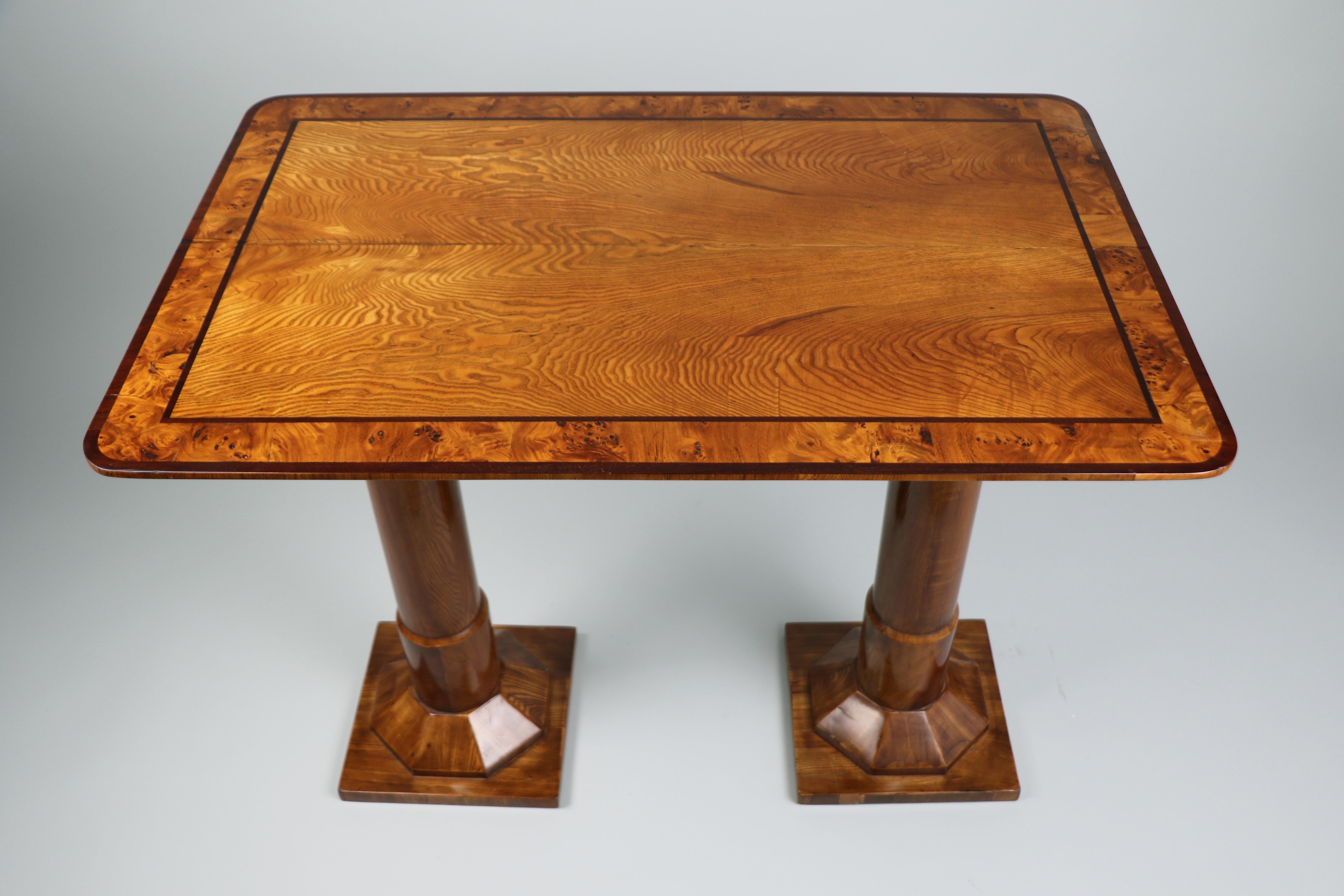 19th Century Biedermeier Ash Table. Vienna, c. 1825. 8