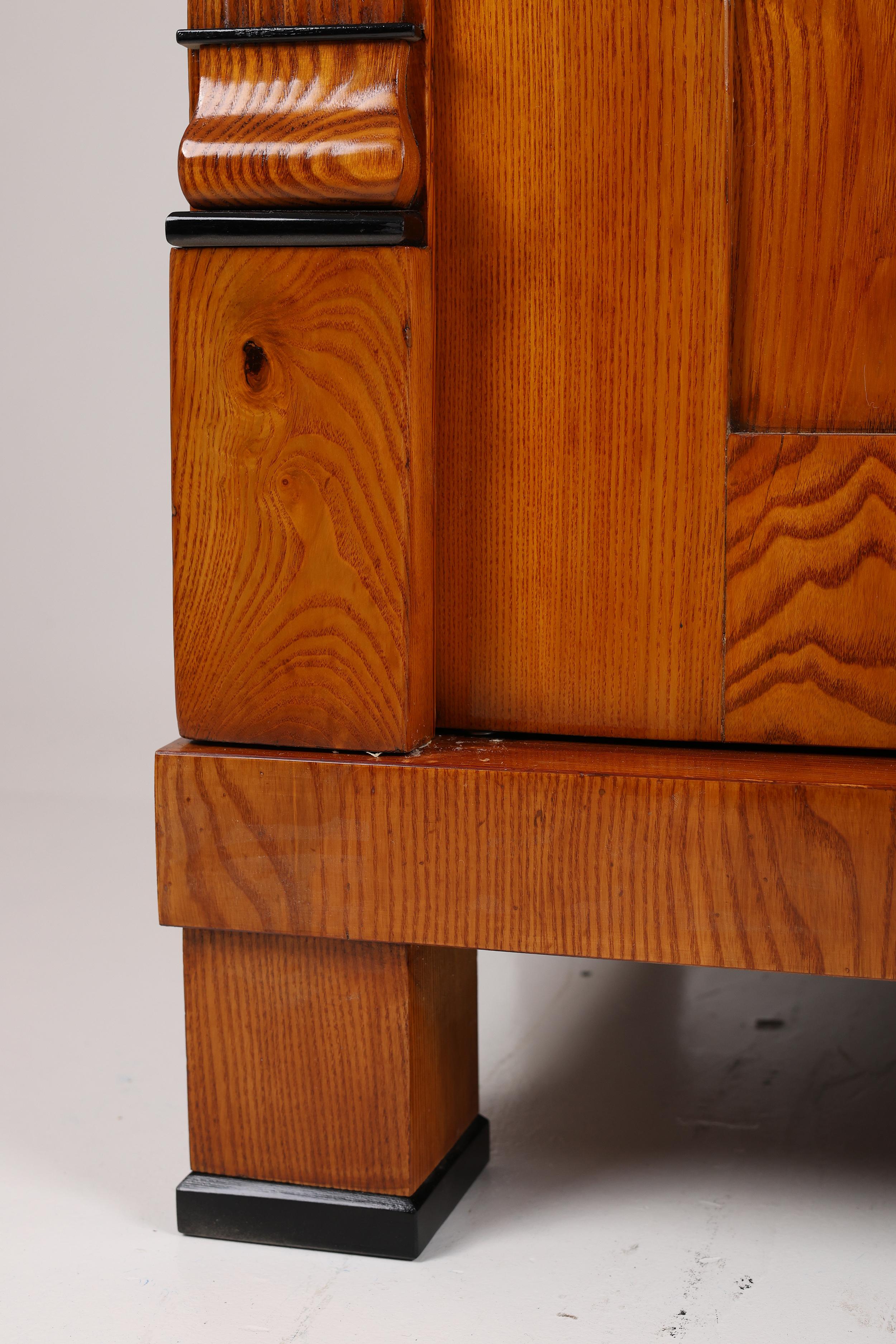 19th Century Biedermeier Ash Wardrobe, 1820–1825 For Sale 6