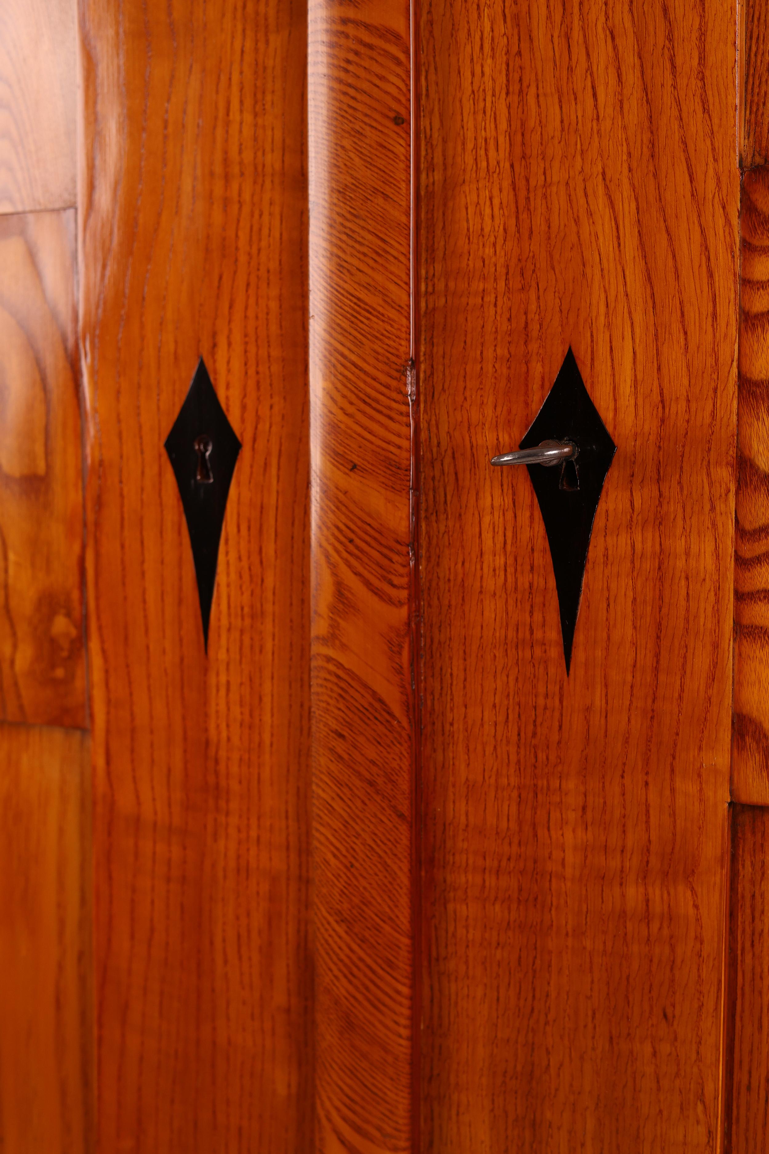 19th Century Biedermeier Ash Wardrobe, 1820–1825 For Sale 8