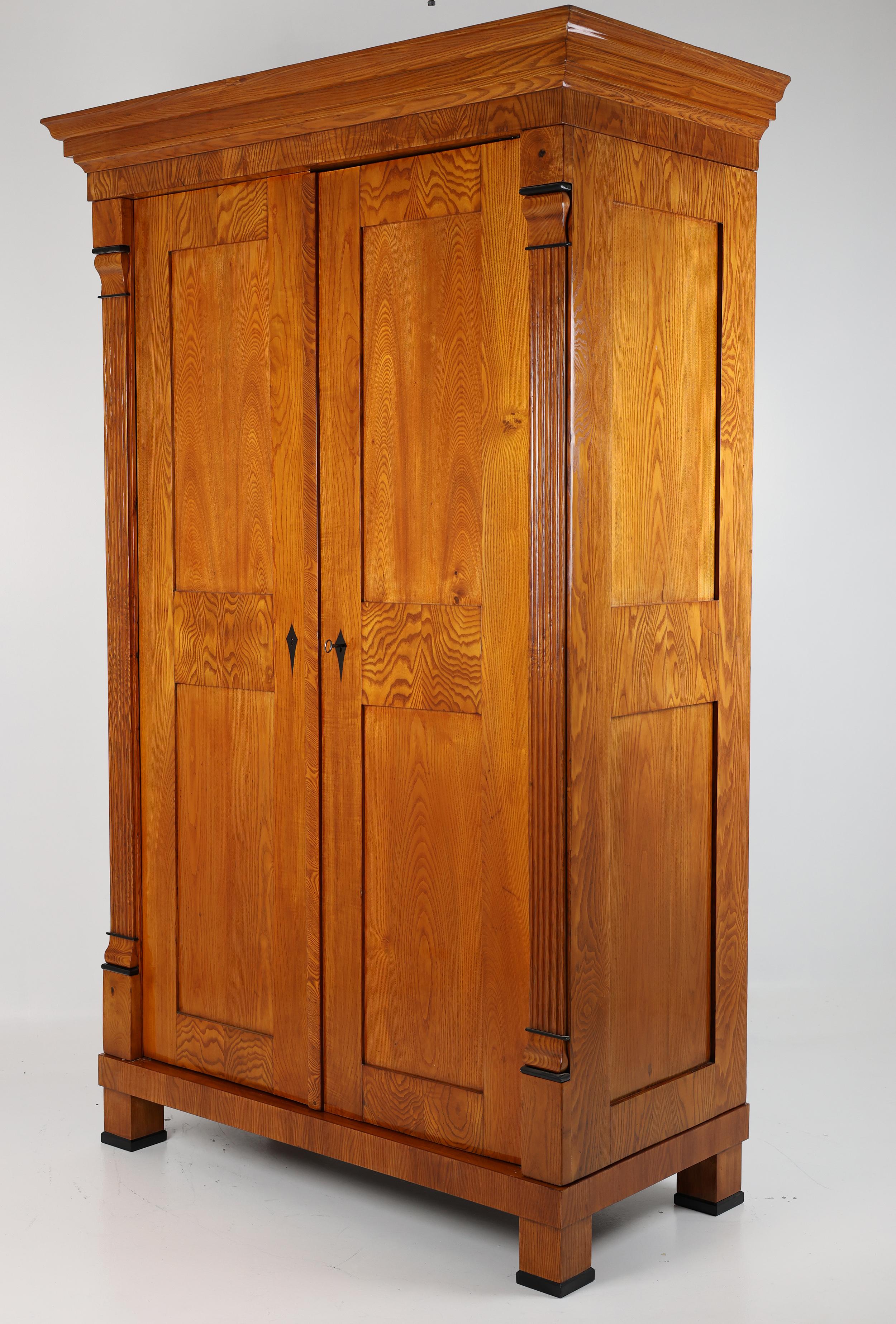 Polished 19th Century Biedermeier Ash Wardrobe, 1820–1825 For Sale