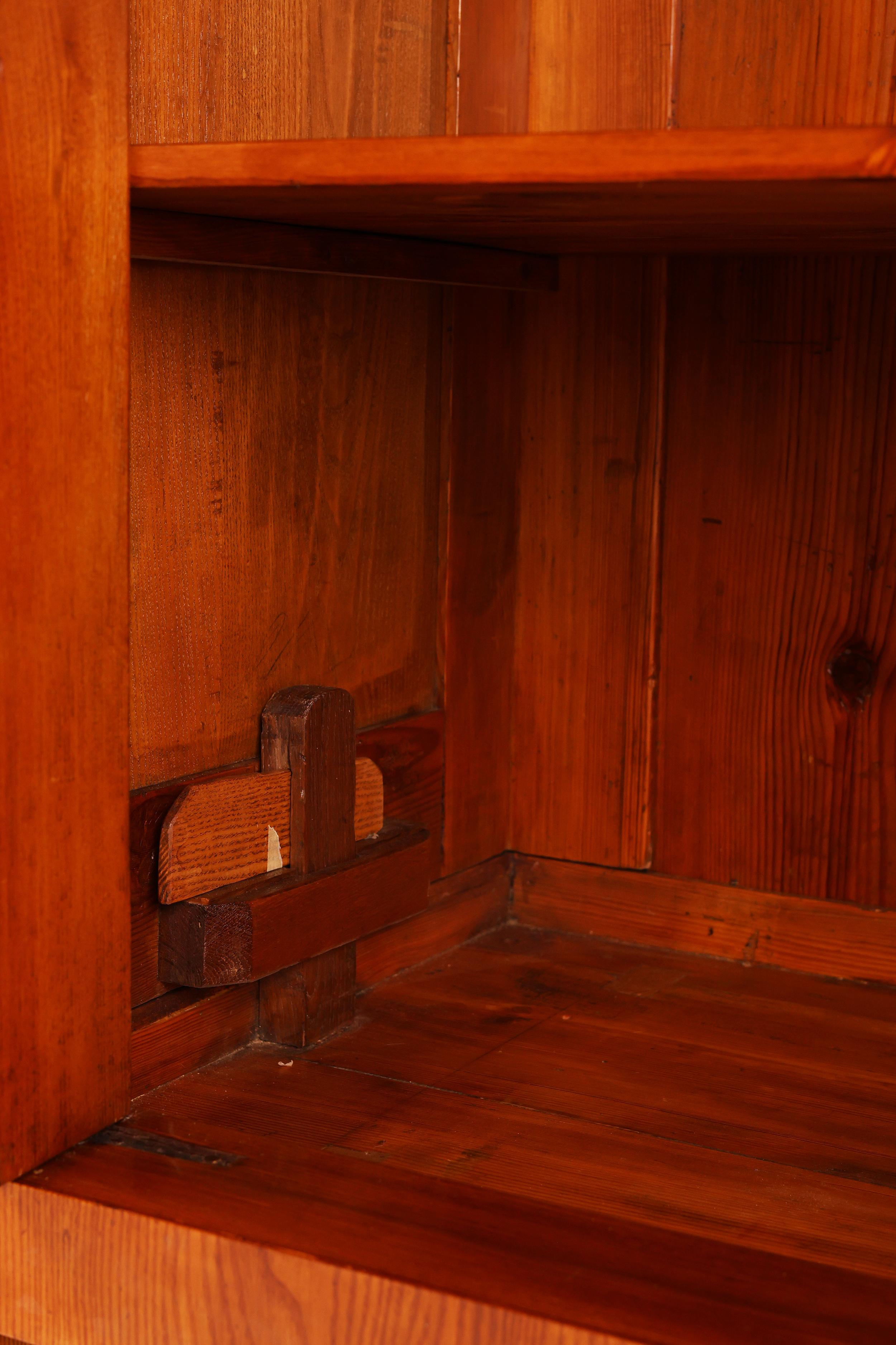 19th Century Biedermeier Ash Wardrobe, 1820–1825 For Sale 2