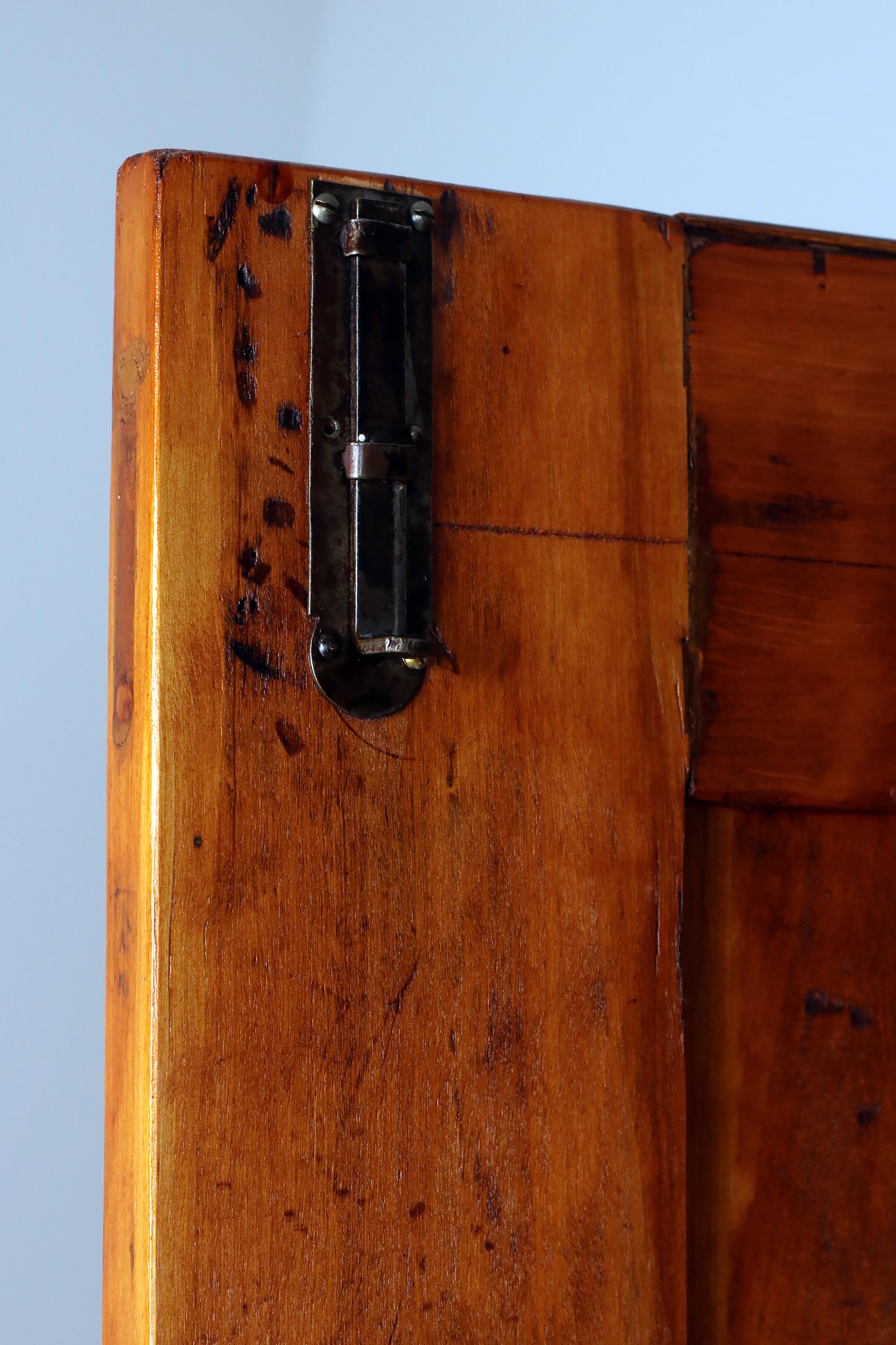Gabinetto Biedermeier del XIX secolo in vendita 1