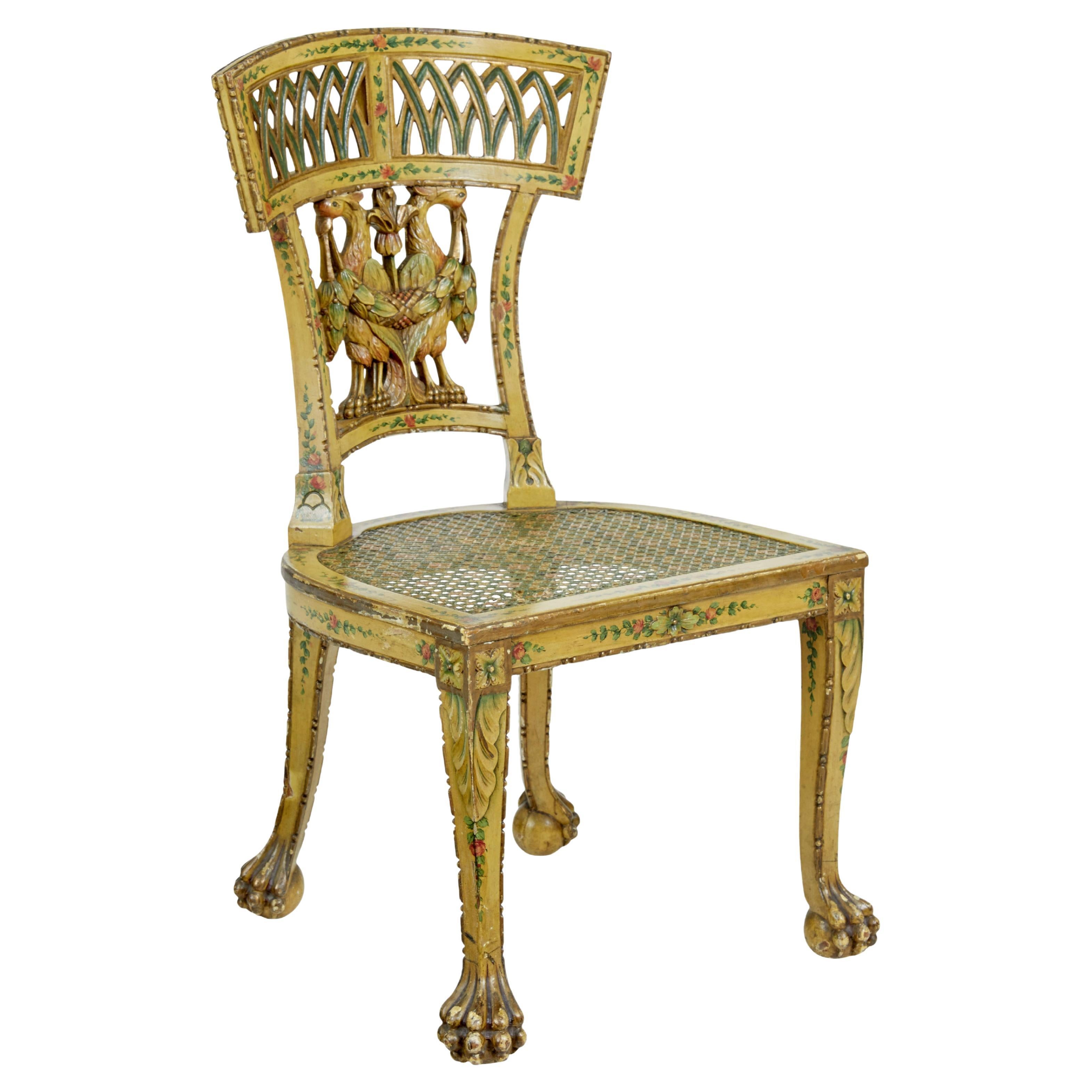 Chaise cannée Biedermeier du 19e siècle, sculptée et peinte