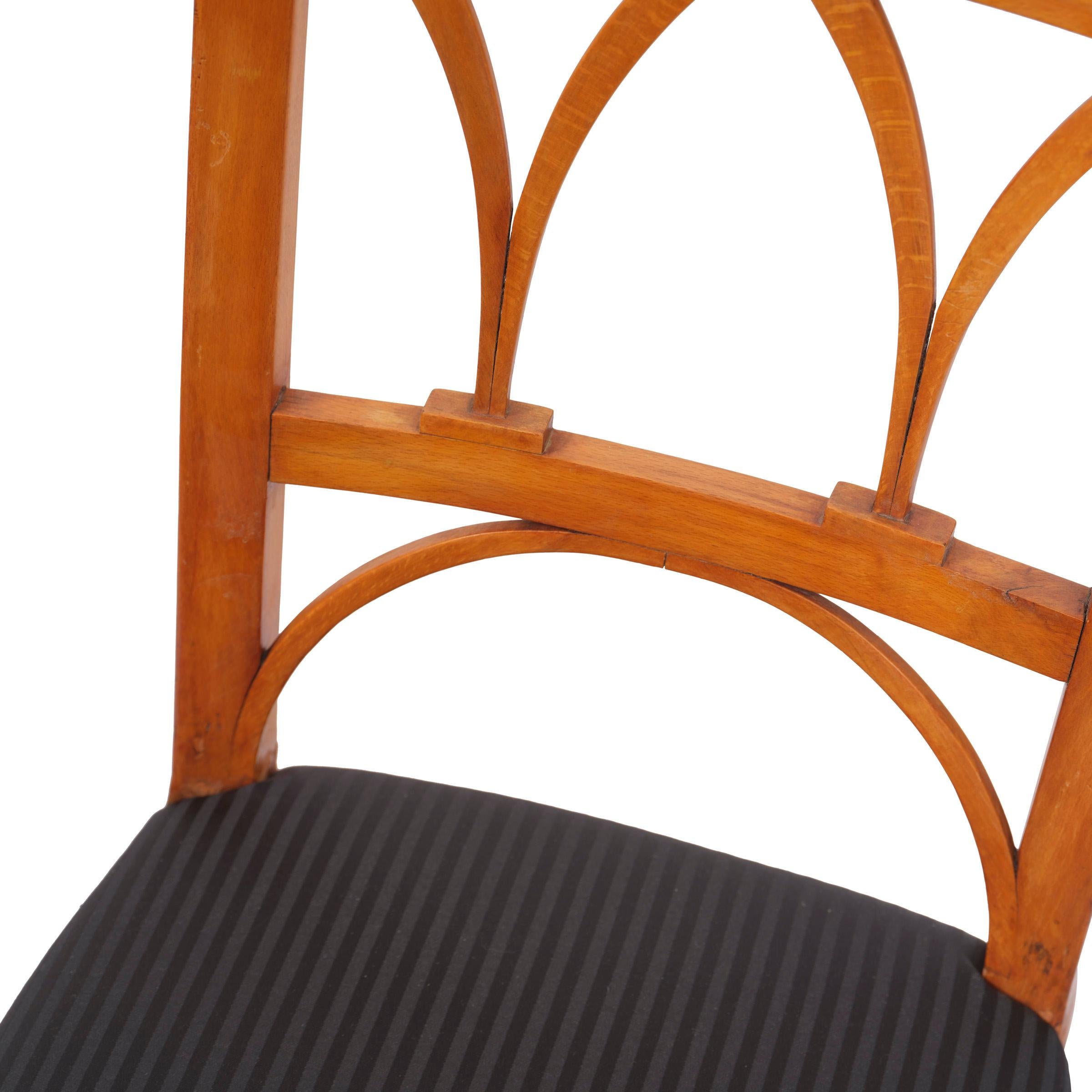 Sedia Biedermeier del XIX secolo in ciliegio del 1820 circa in vendita 1