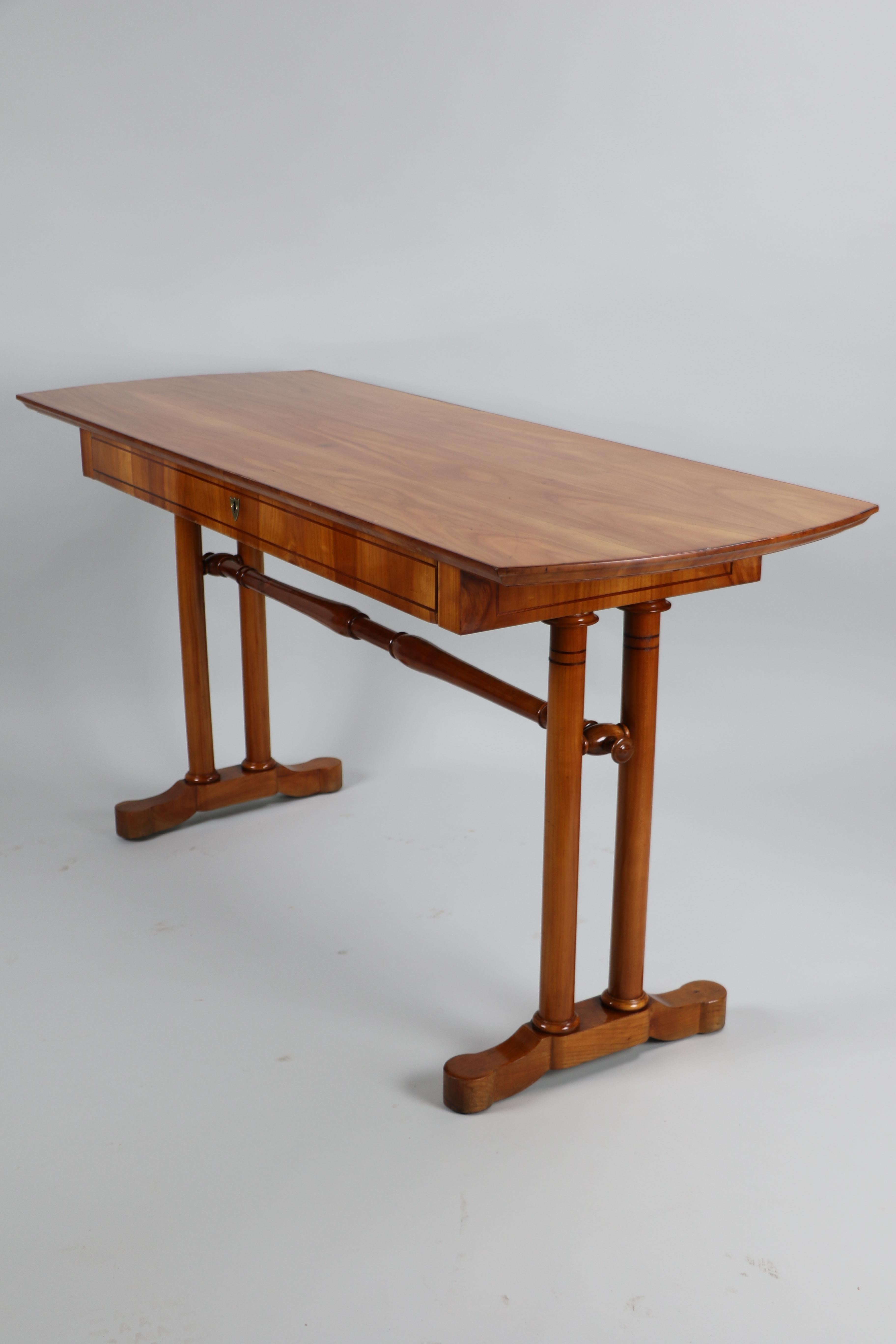 19th Century Biedermeier Cherry Console Side Table. Vienna, c. 1825. For Sale 7