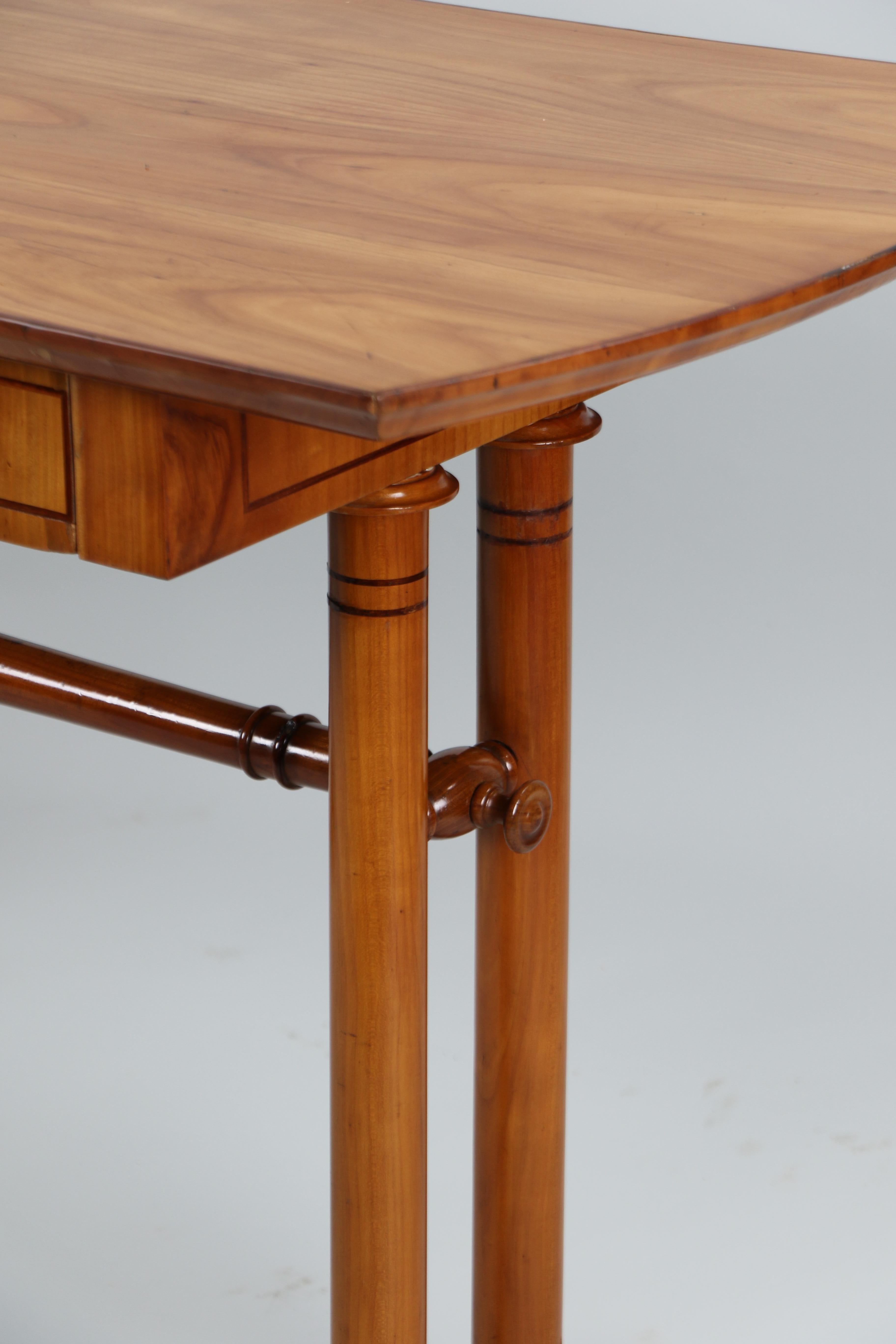 19th Century Biedermeier Cherry Console Side Table. Vienna, c. 1825. For Sale 3