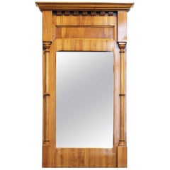 Miroir à pilier en cerisier Biedermeier du 19ème siècle