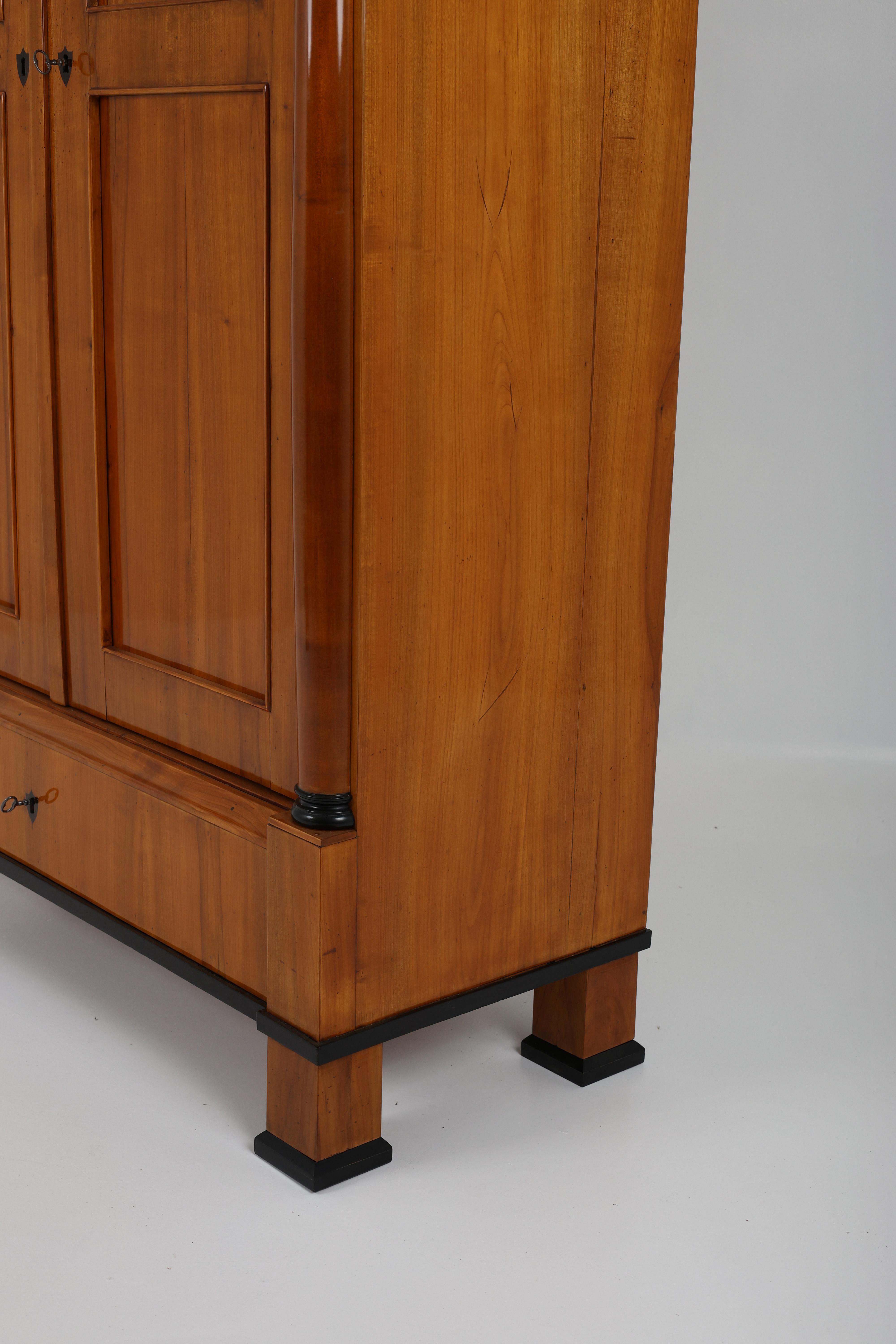 19th Century Biedermeier Cherry wood Wardrobe For Sale 2