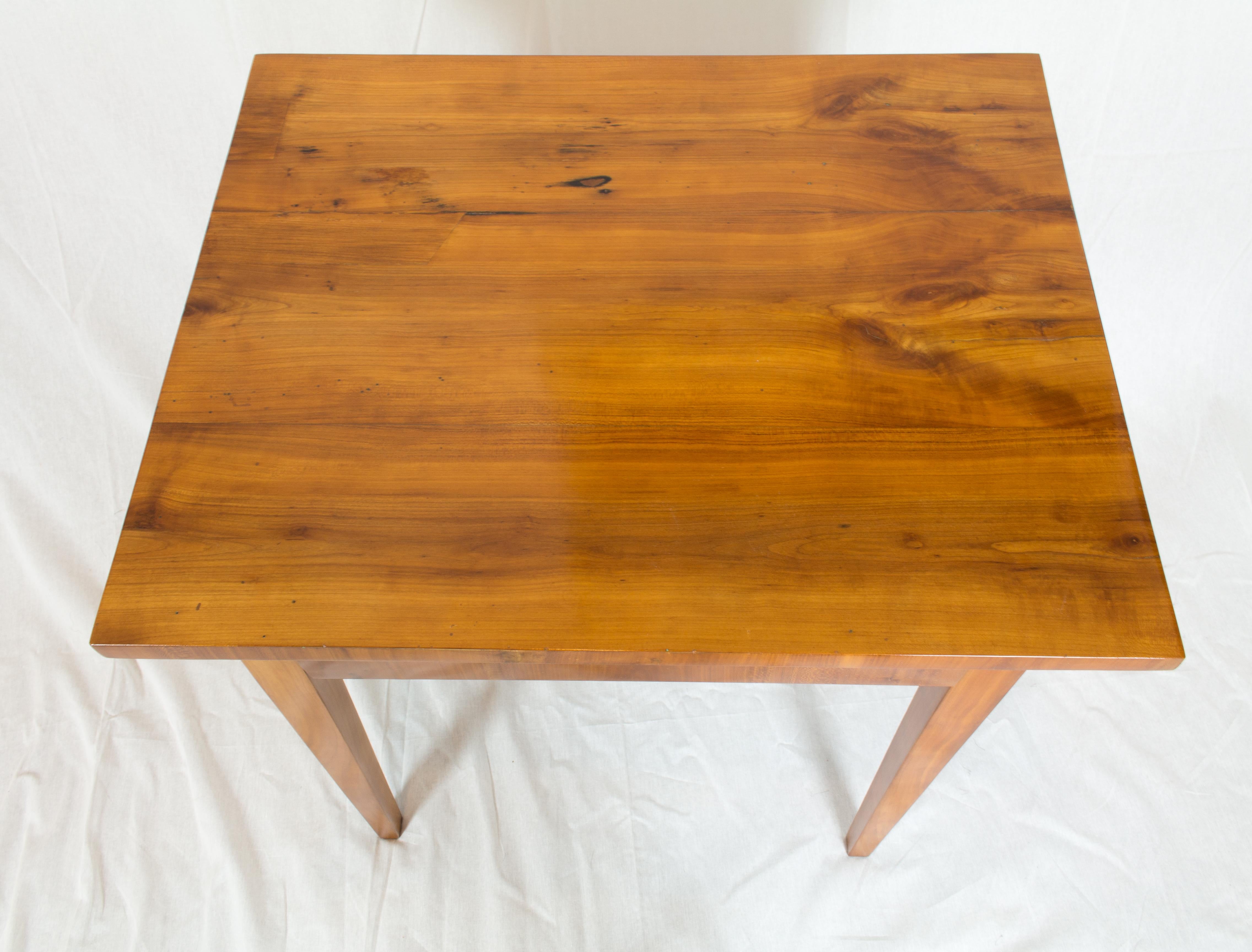 Polished 19th Century Biedermeier Cherrywood Side Table For Sale
