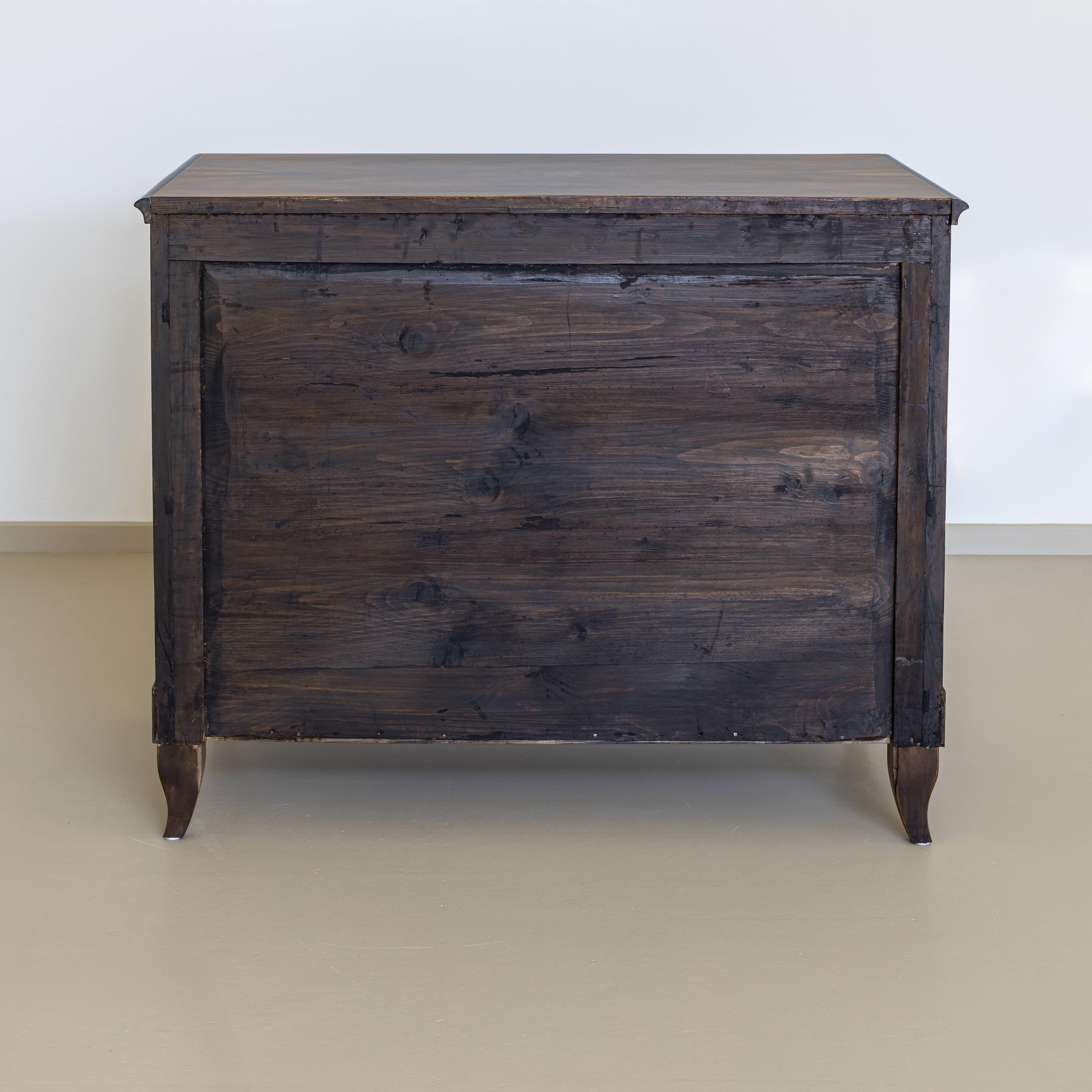 Cómoda Biedermeier Siglo XIX, Sur de Alemania en venta 3