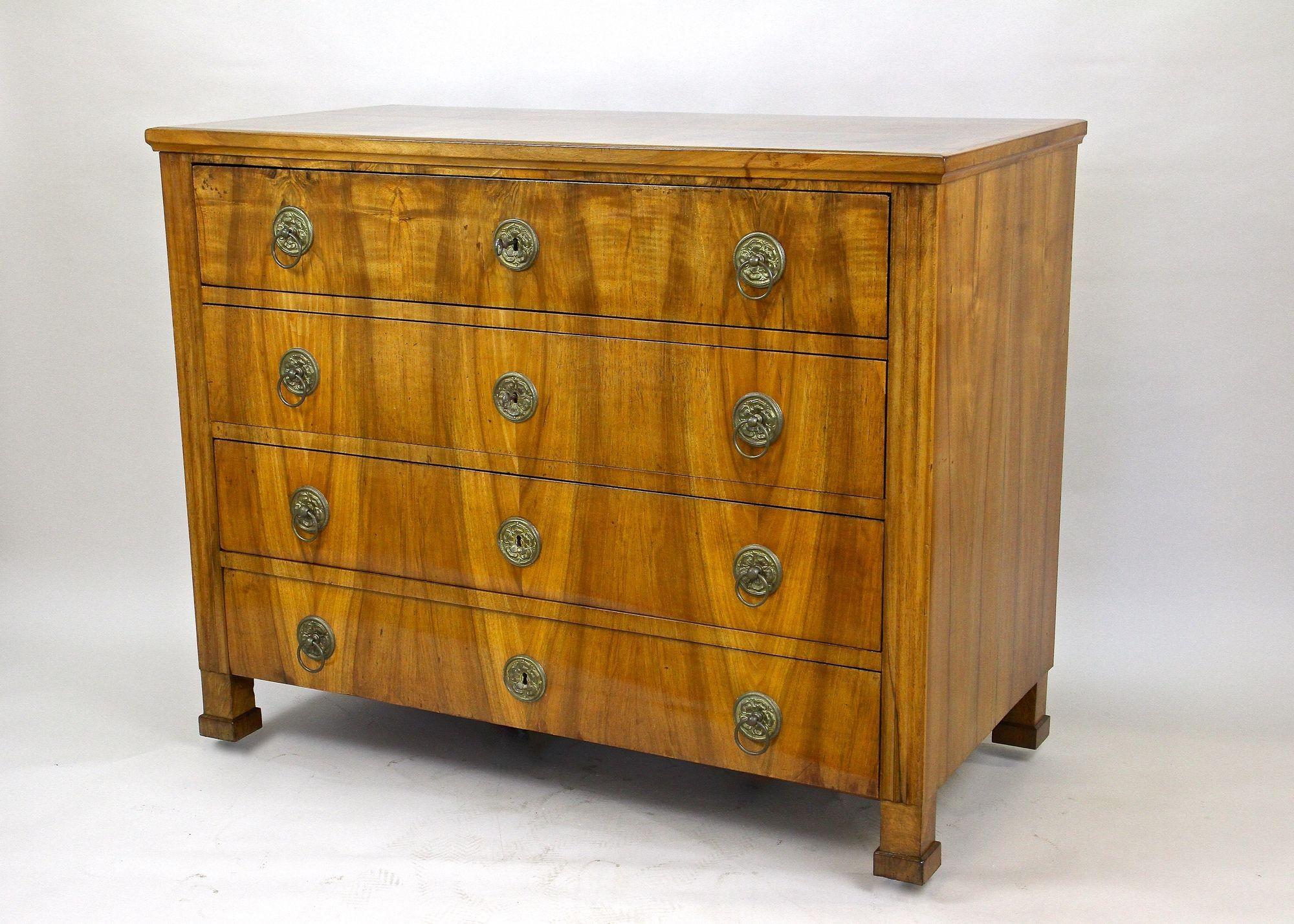 19th Century Biedermeier Chest Of Drawers/ Writing Commode, Austria ca. 1830 For Sale 8