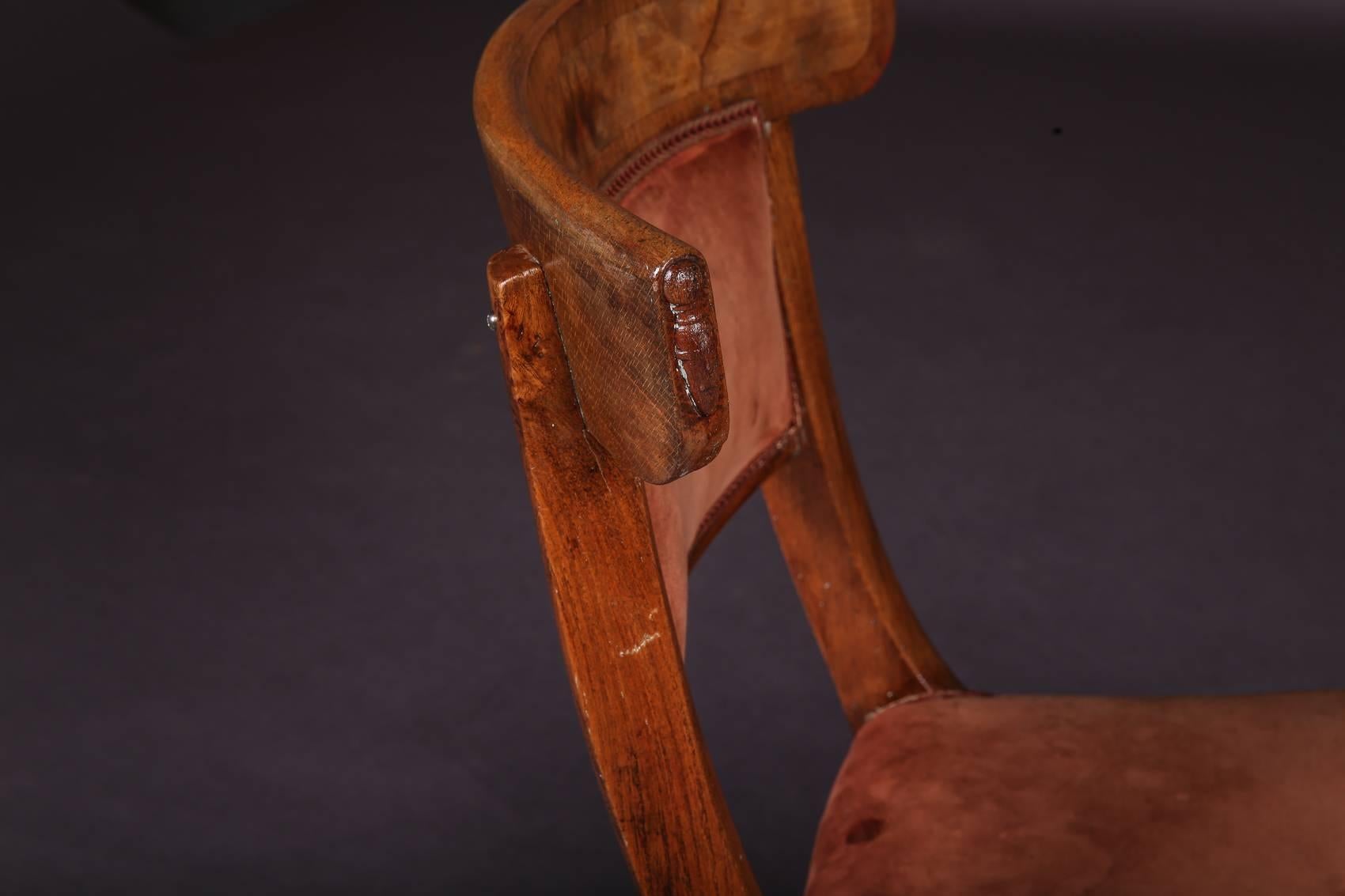 19th Century Biedermeier Curving Backrest Chair In Good Condition For Sale In Berlin, DE