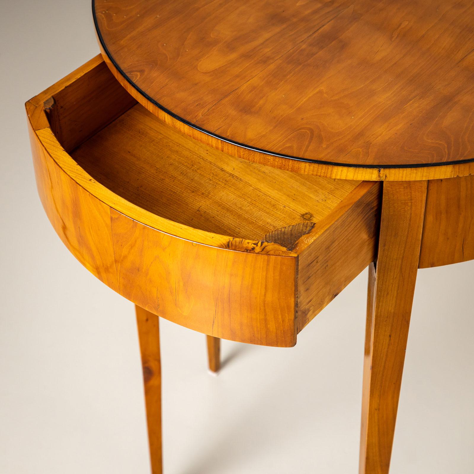 19th Century Biedermeier Demi Lune Console Table in Cherry, Germany For Sale 1