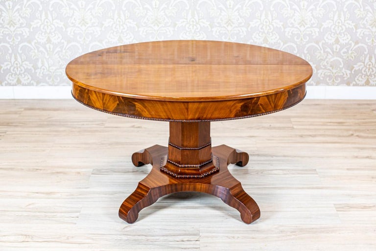 19th-Century Biedermeier Dining Table in Shellac Veneered with Mahogany In Good Condition For Sale In Opole, PL