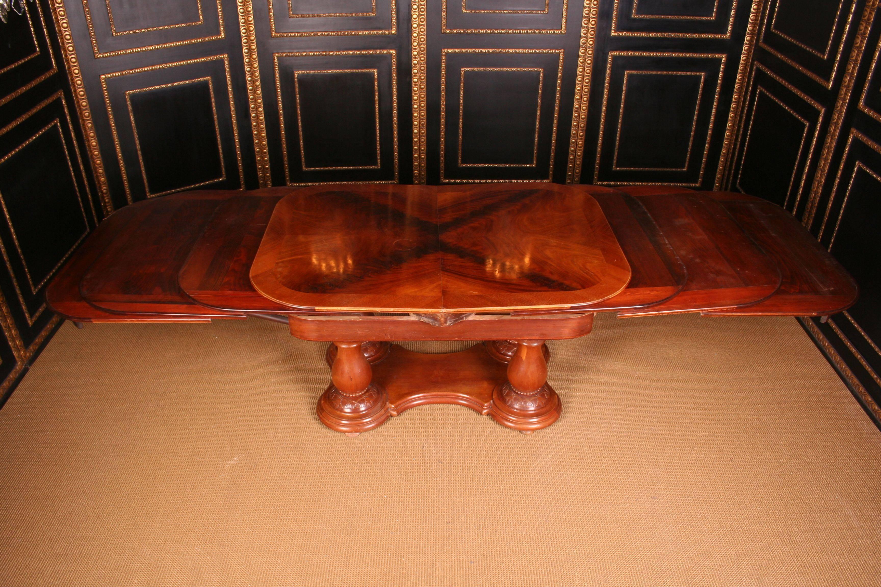 19th Century Biedermeier Extending Table For Sale 1