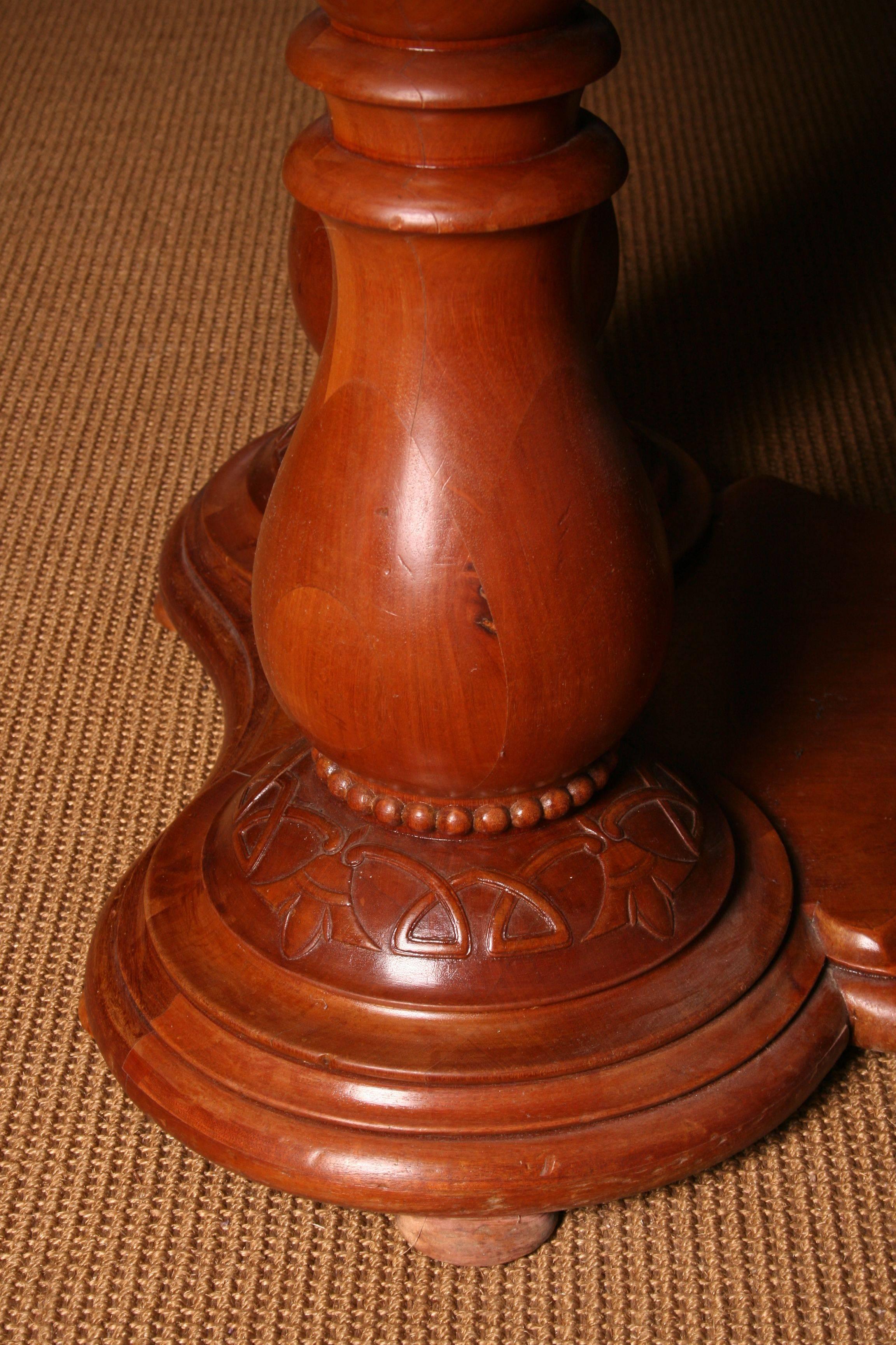 19th Century Biedermeier Extending Table 4