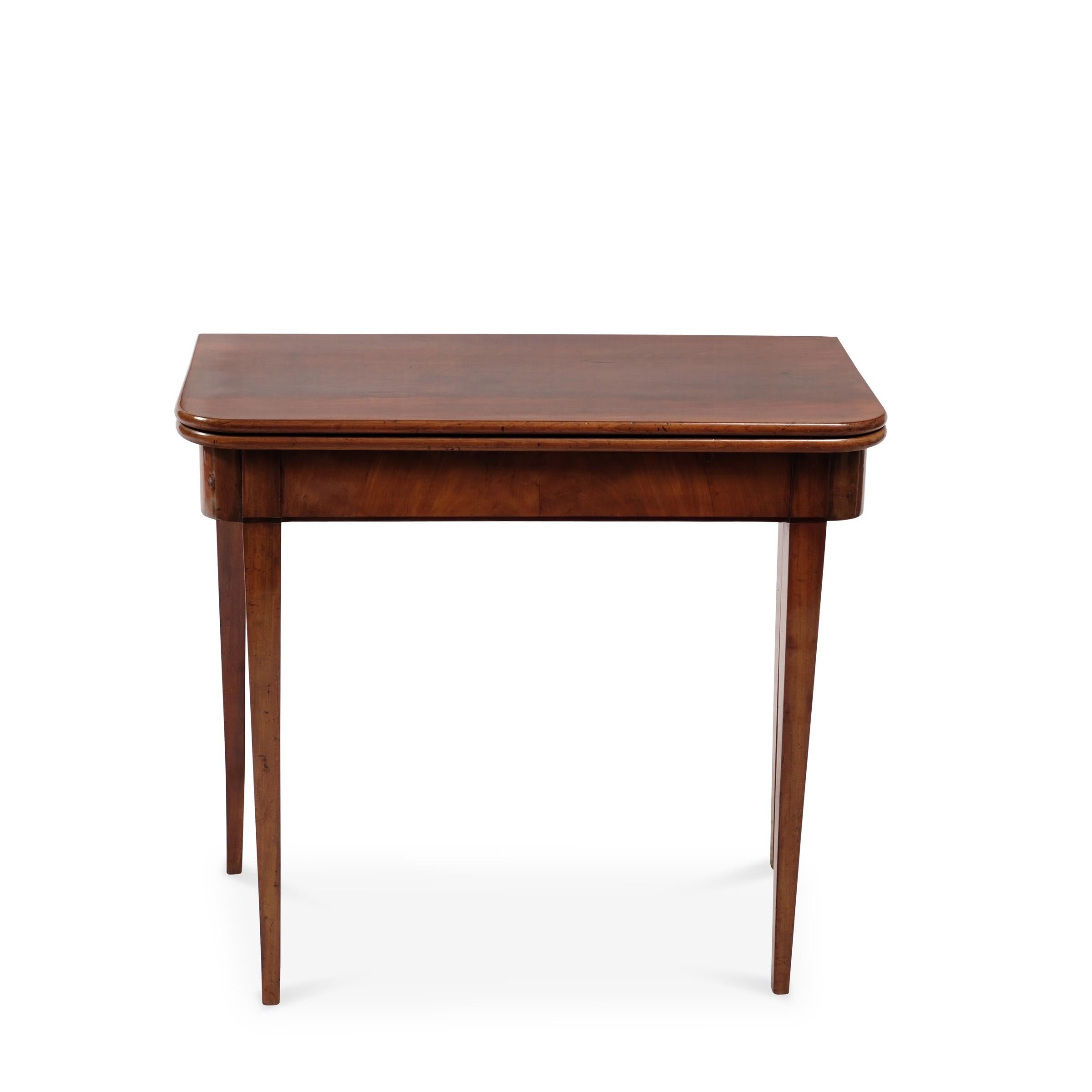 Folding console table Biedermeier around 1820/25

Mahogany veneered, top swivels and opens, rounded edges, restored condition,

shellac hand polish

 

Dimensions:

Height 78 cm - Width 85 cm - Depth 41,5 (93,5 cm)