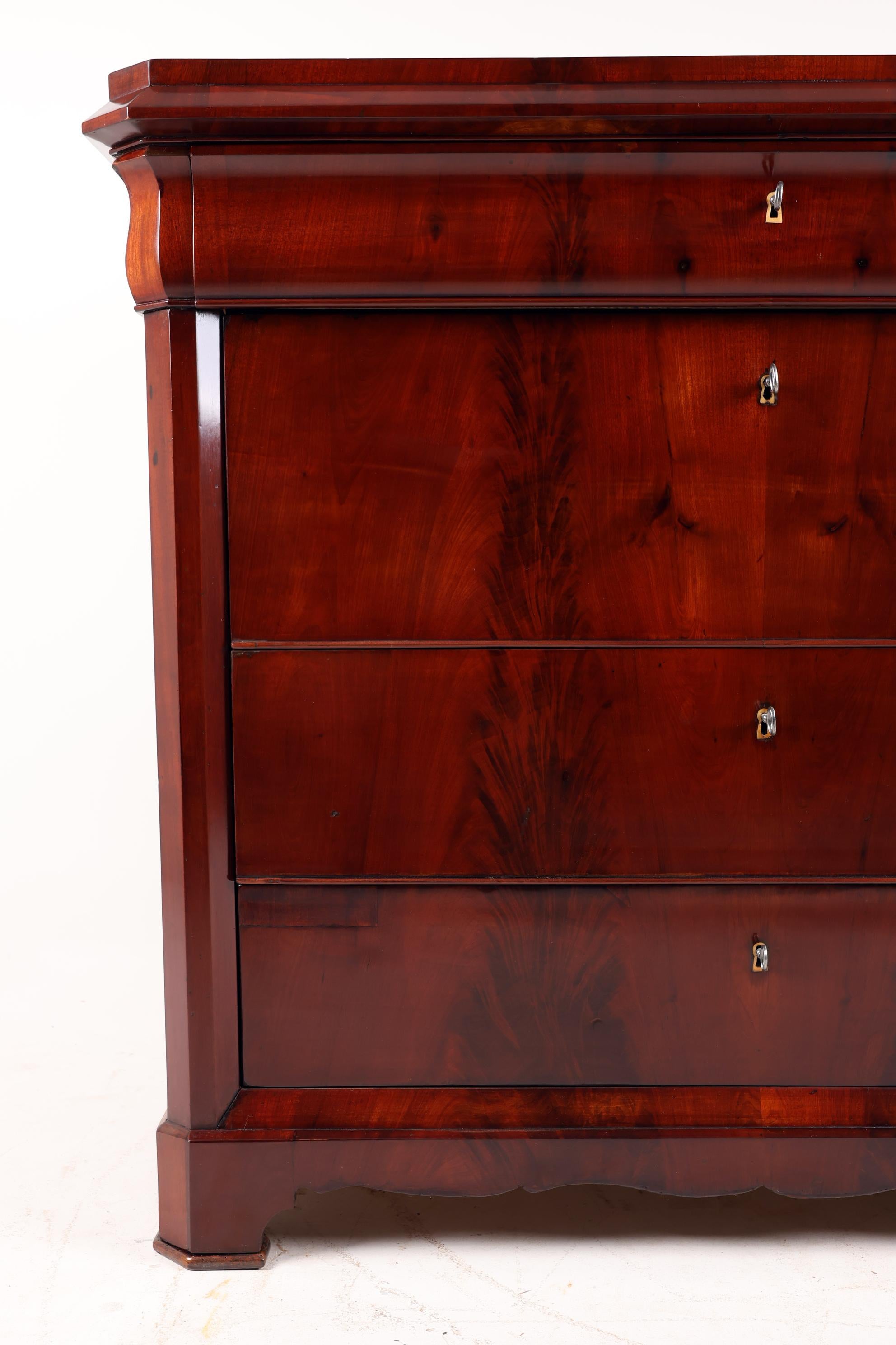 Polished 19th Century Biedermeier Mahogany Chest of Drawers For Sale