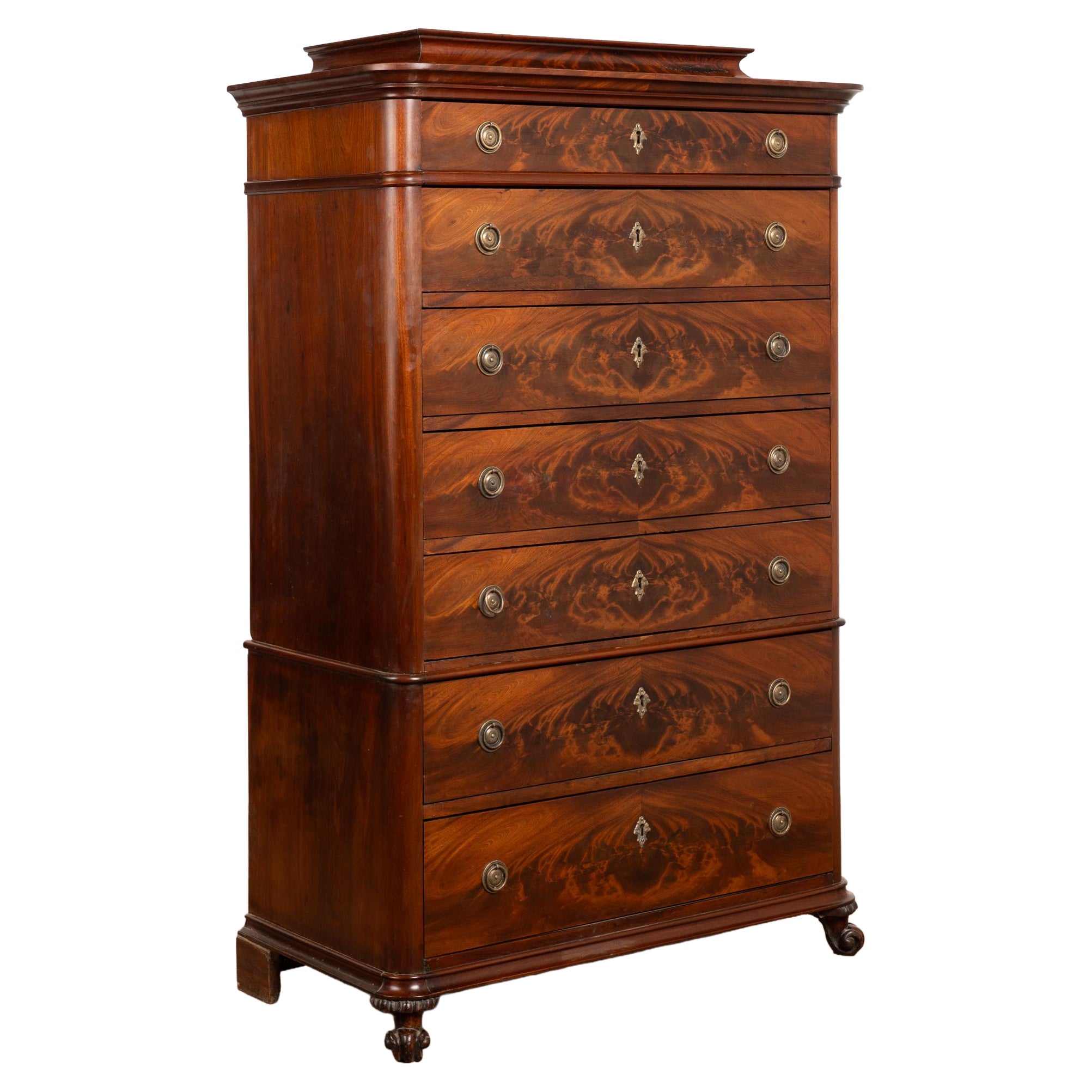 Cassettone in mogano Biedermeier del XIX secolo con sette cassetti, Danimarca in vendita