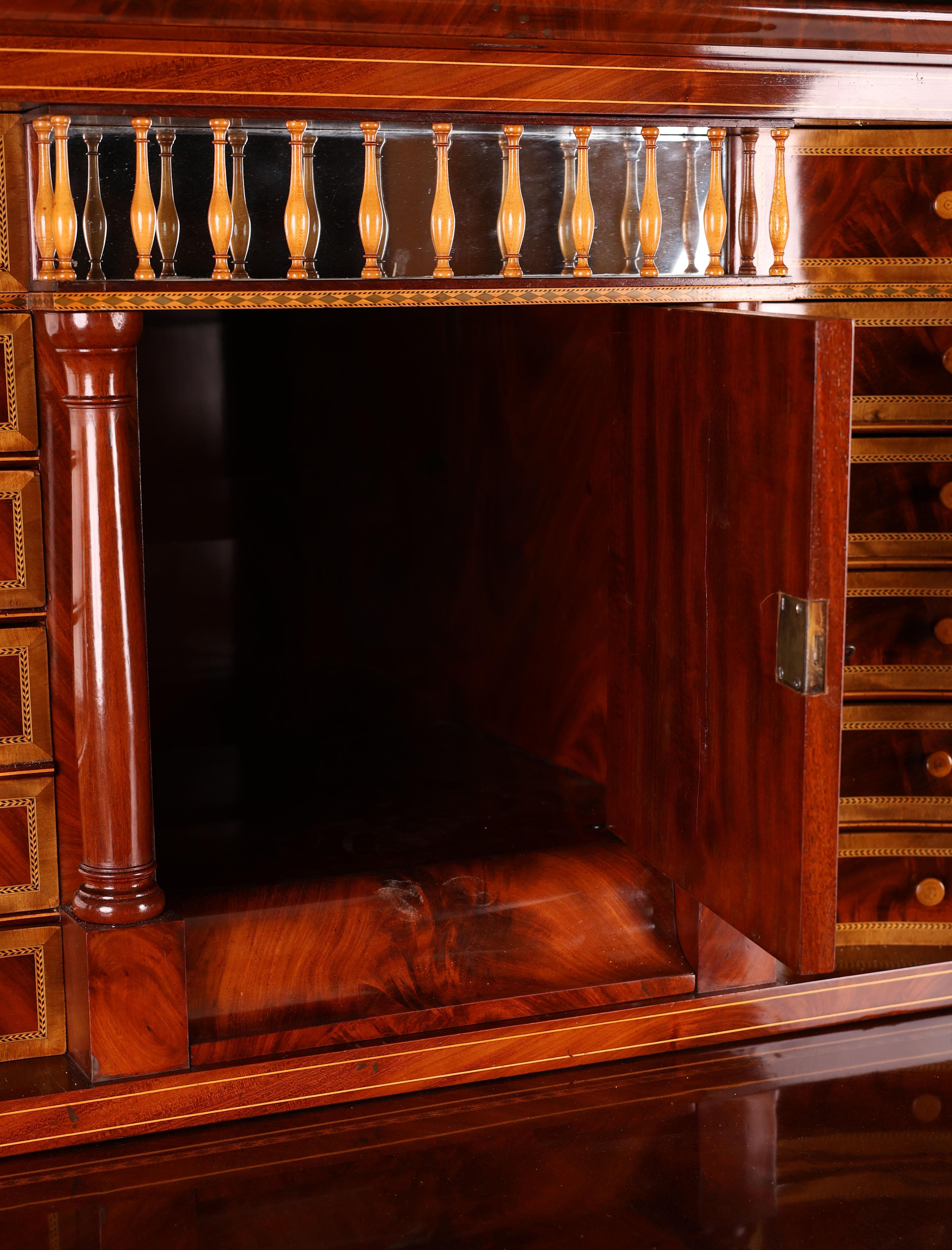 19th Century Biedermeier Mahogany Secretary In Good Condition For Sale In Stahnsdorf, DE