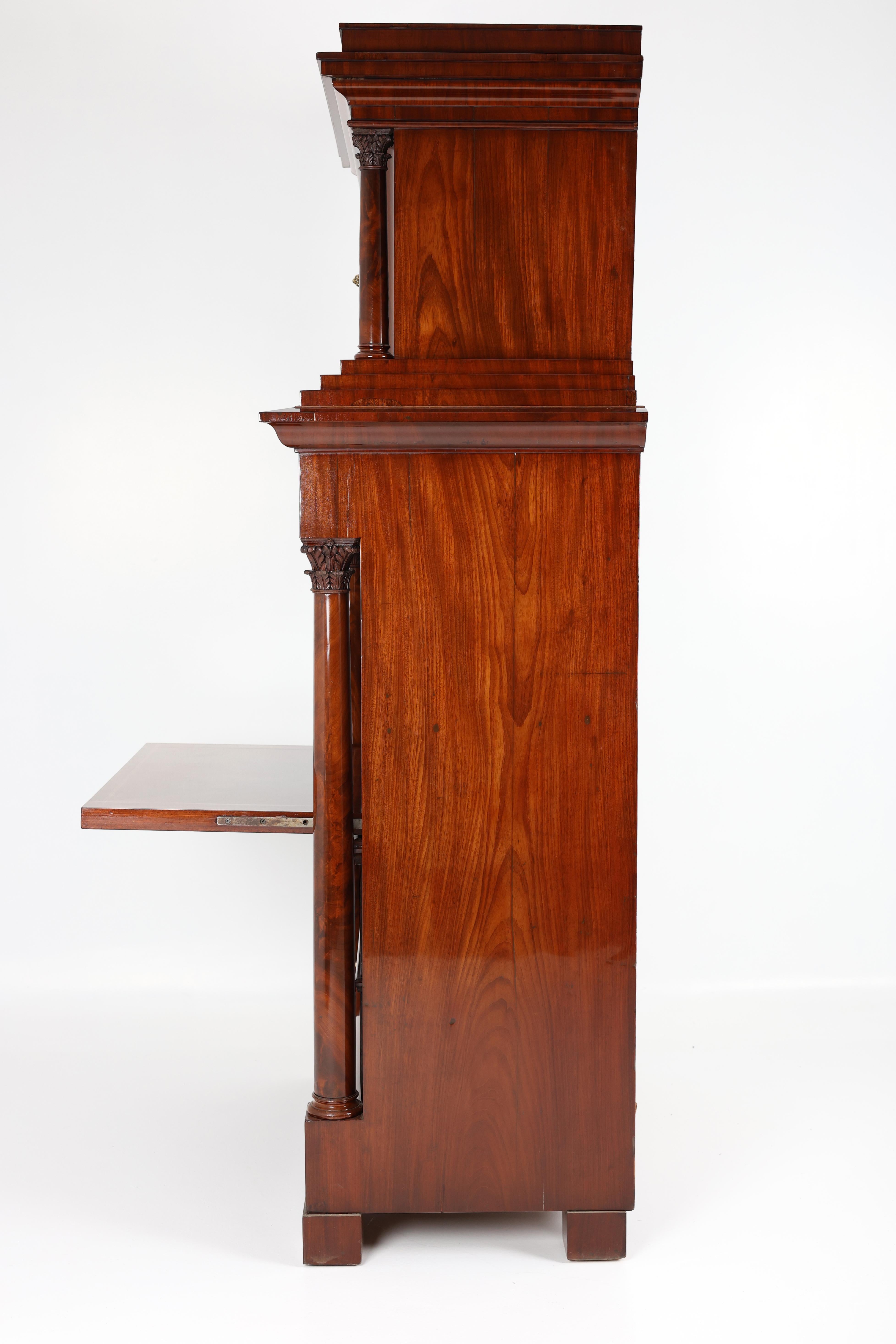 19th Century Biedermeier Mahogany Secretary For Sale 1