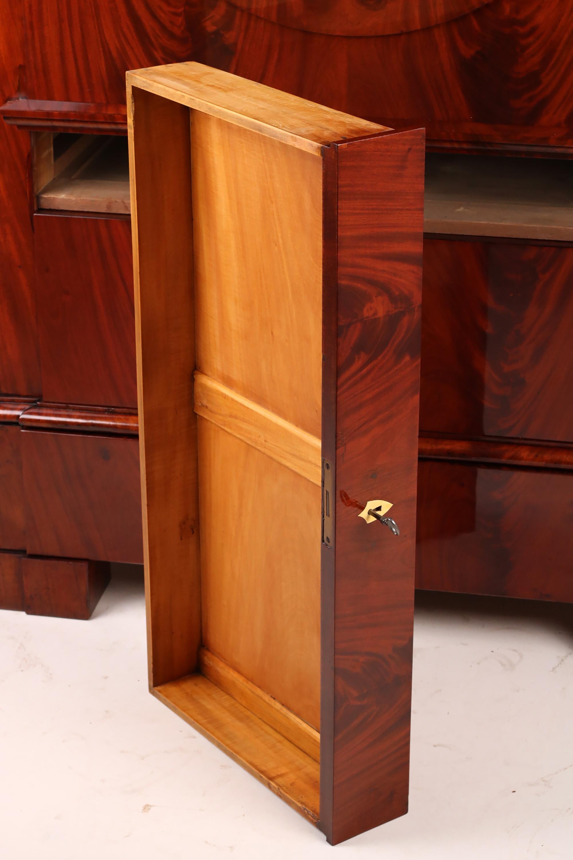 Segreteria in mogano Biedermeier del XIX secolo in vendita 2