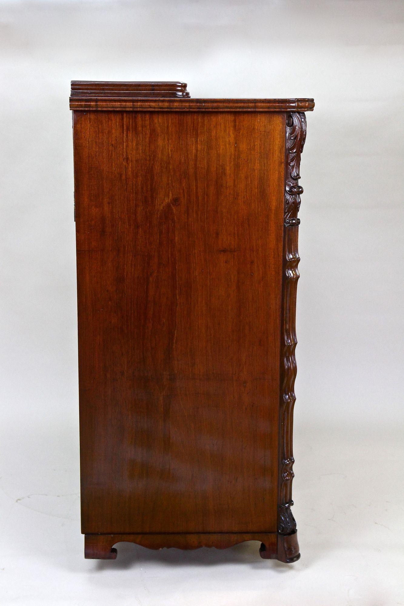 19th Century Biedermeier Mahogany Sideboard/ Buffet/ Halfcabinet, AT ca. 1850 For Sale 10