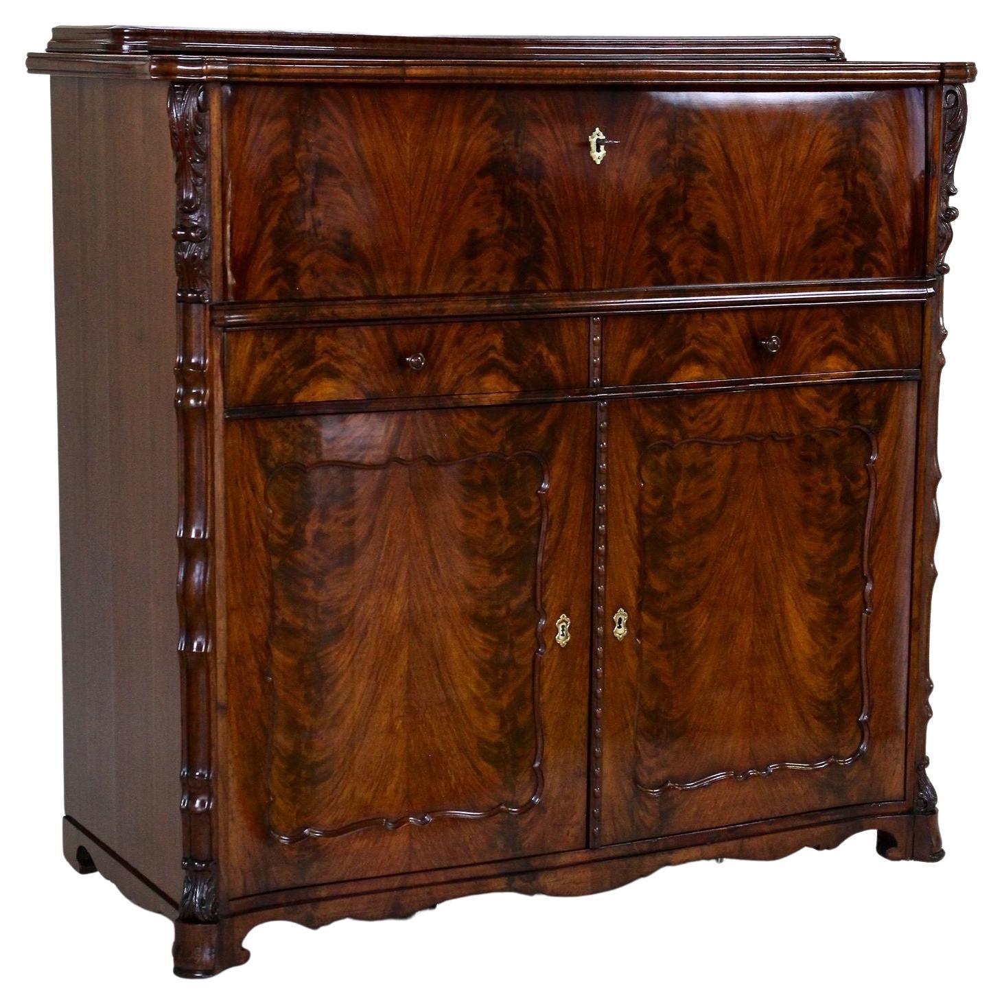 19th Century Biedermeier Mahogany Sideboard/ Buffet/ Halfcabinet, AT ca. 1850 For Sale