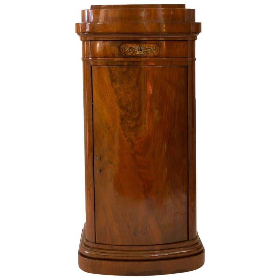 19th Century Biedermeier Mahogany Veneer Pillar Cupboard For Sale