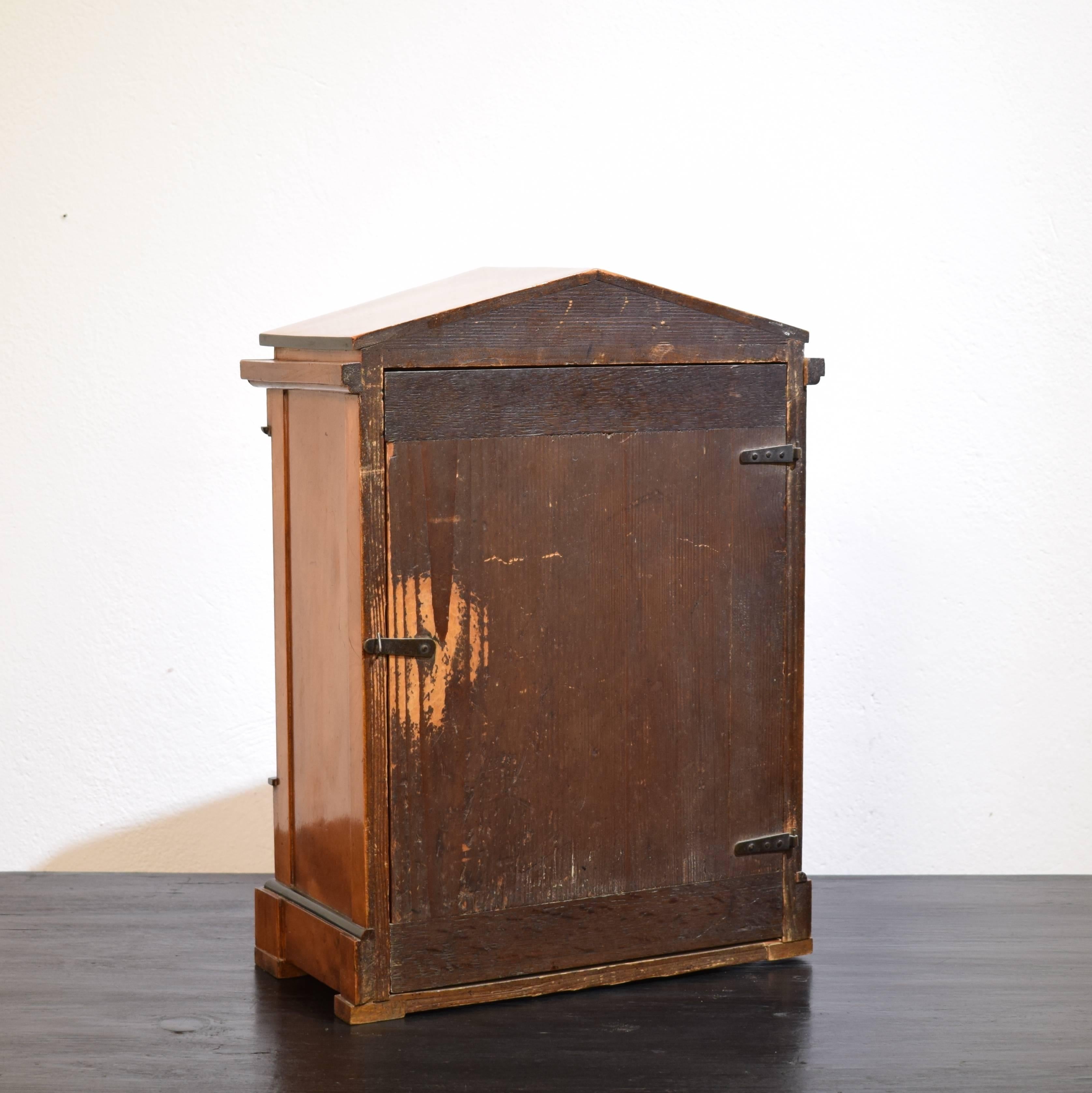 19th Century Biedermeier Mantel Clock in Cherrywood, circa 1820 In Good Condition In Berlin, DE