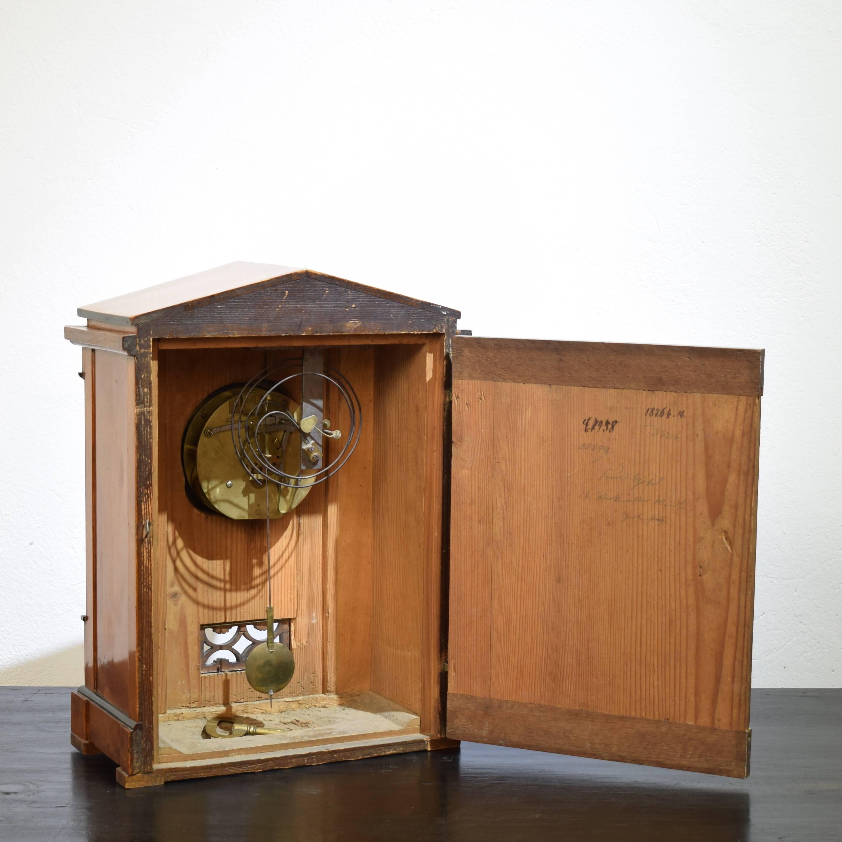 19th Century Biedermeier Mantel Clock in Cherrywood, circa 1820 1