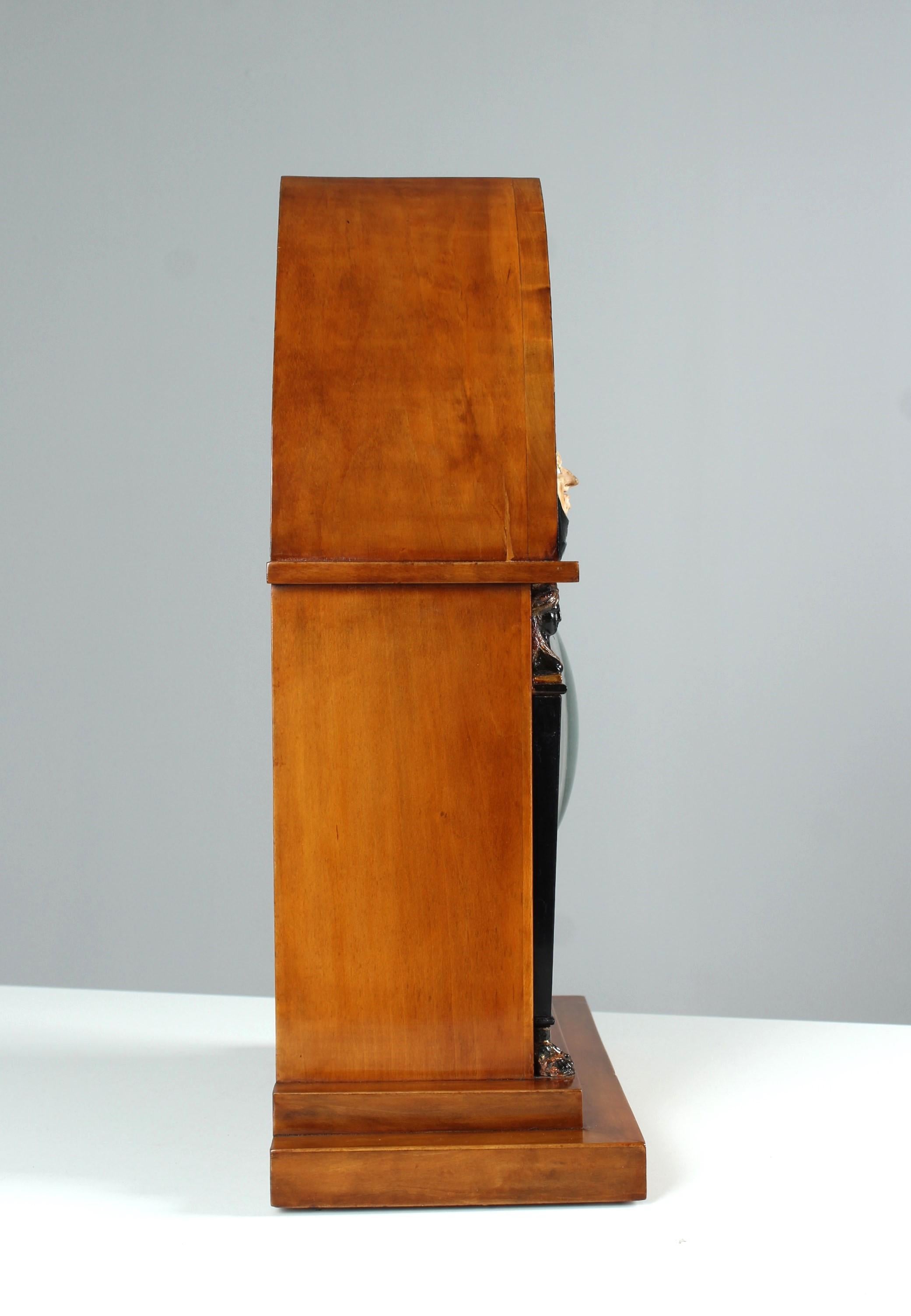 Fruitwood 19th Century Biedermeier Mantel Clock with Automated Face, circa 1820-1830