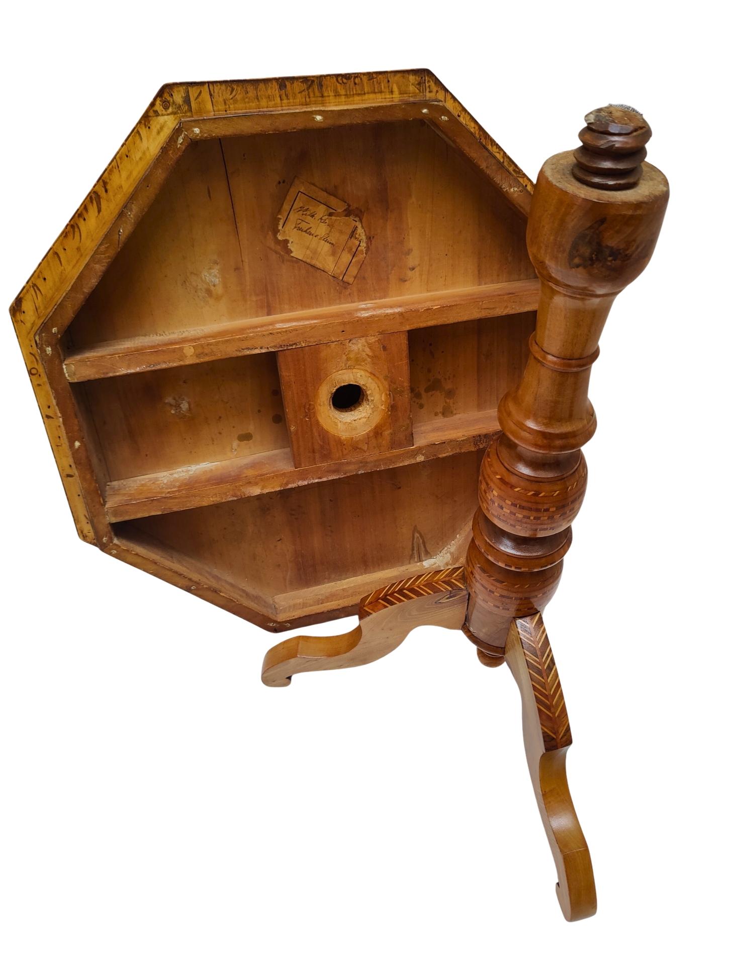 19th Century Biedermeier Marquetry Chess Table For Sale 2