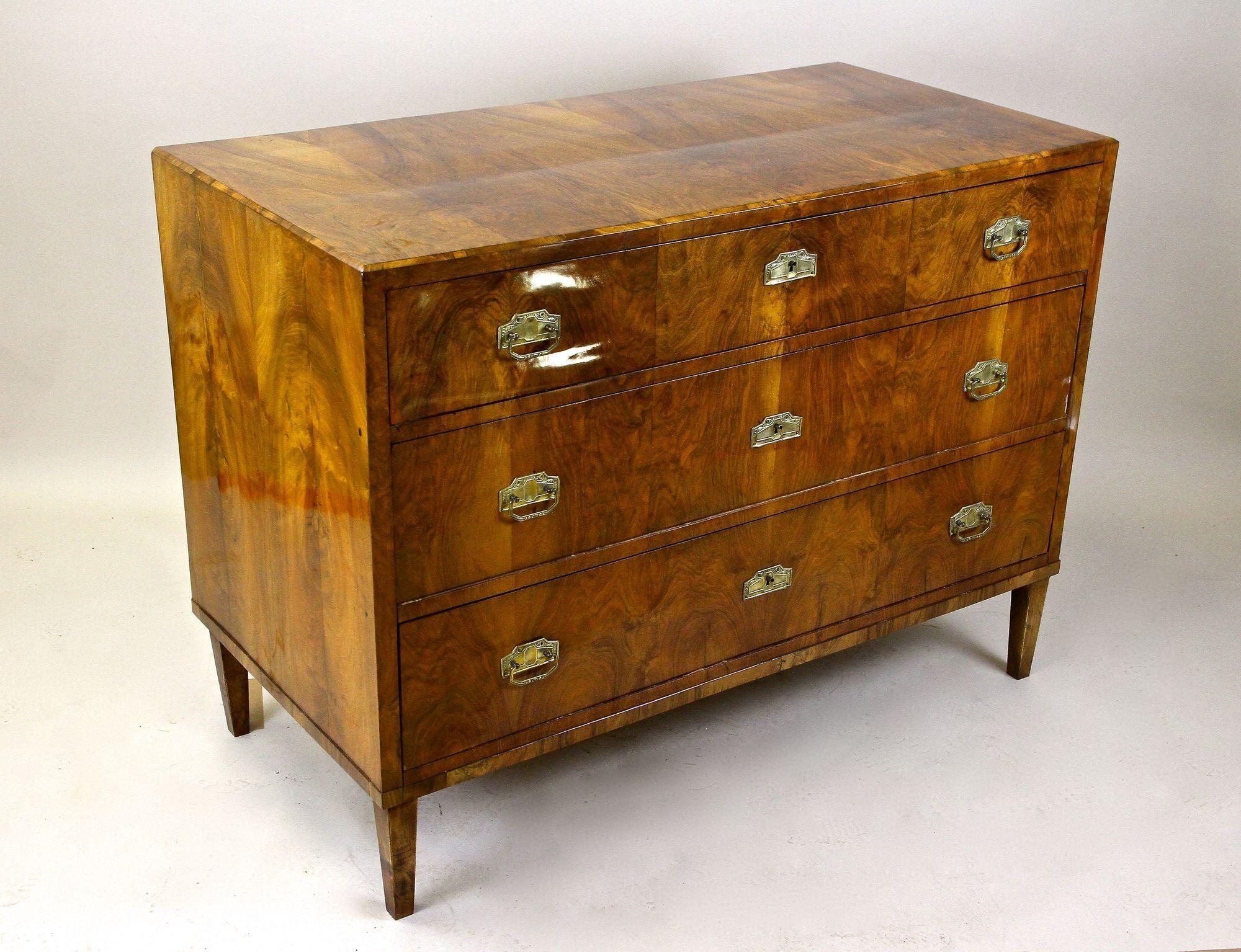 Cassettiera in legno di noce Biedermeier del XIX secolo/comodino per scrivere, AT 1840 ca. in vendita 12