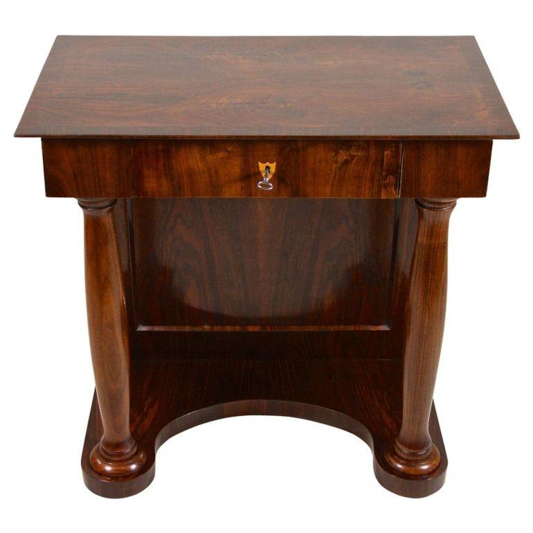 Gorgeous looking 19th century Nutwood console table from the so-called 