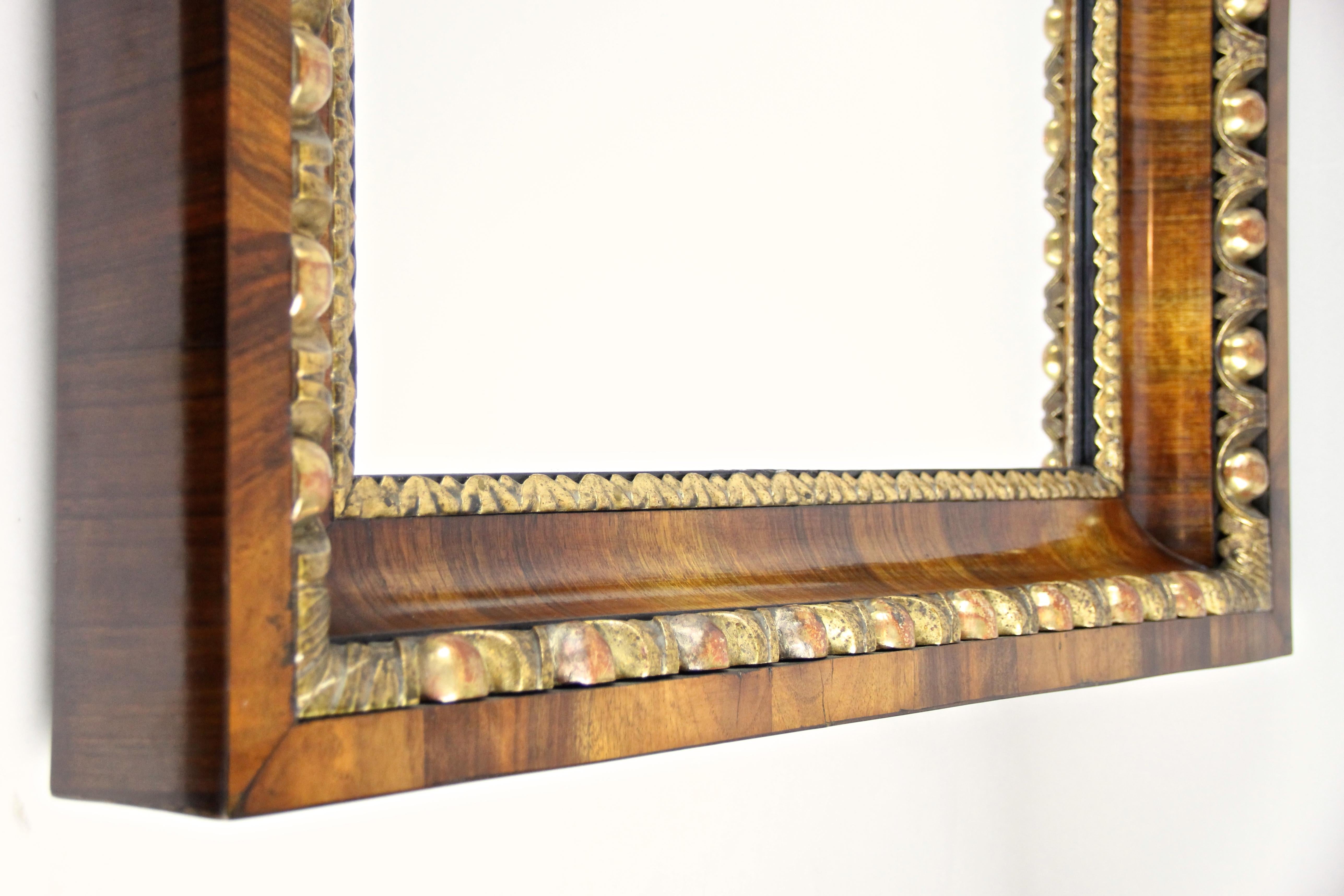 19th Century Biedermeier Nutwood Mirror Egg and Dart Design, Austria, circa 1820 For Sale 1