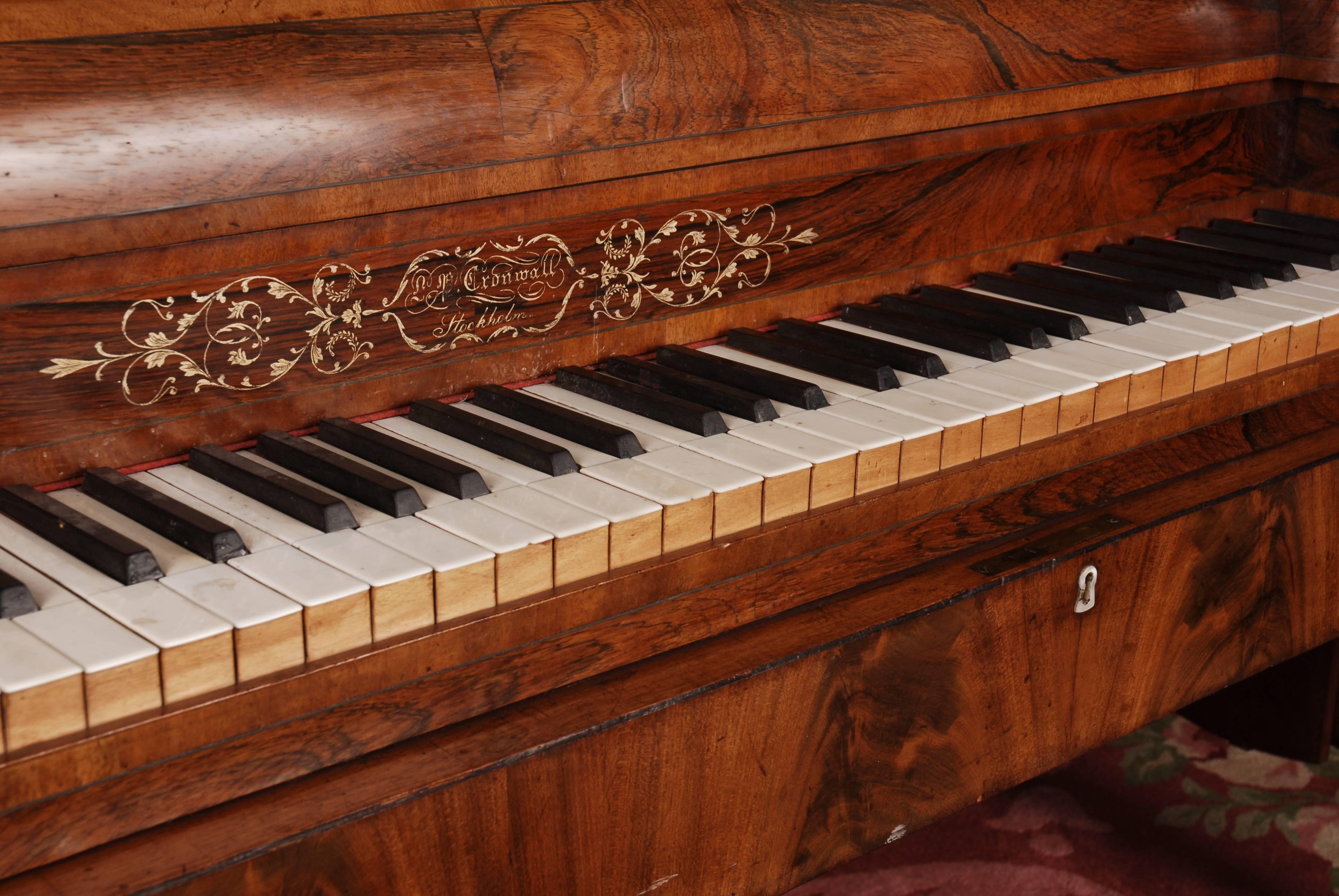 Piano Biedermeier ou Empire du 19ème siècle de Lars P. Cornouailles État moyen - En vente à Berlin, DE