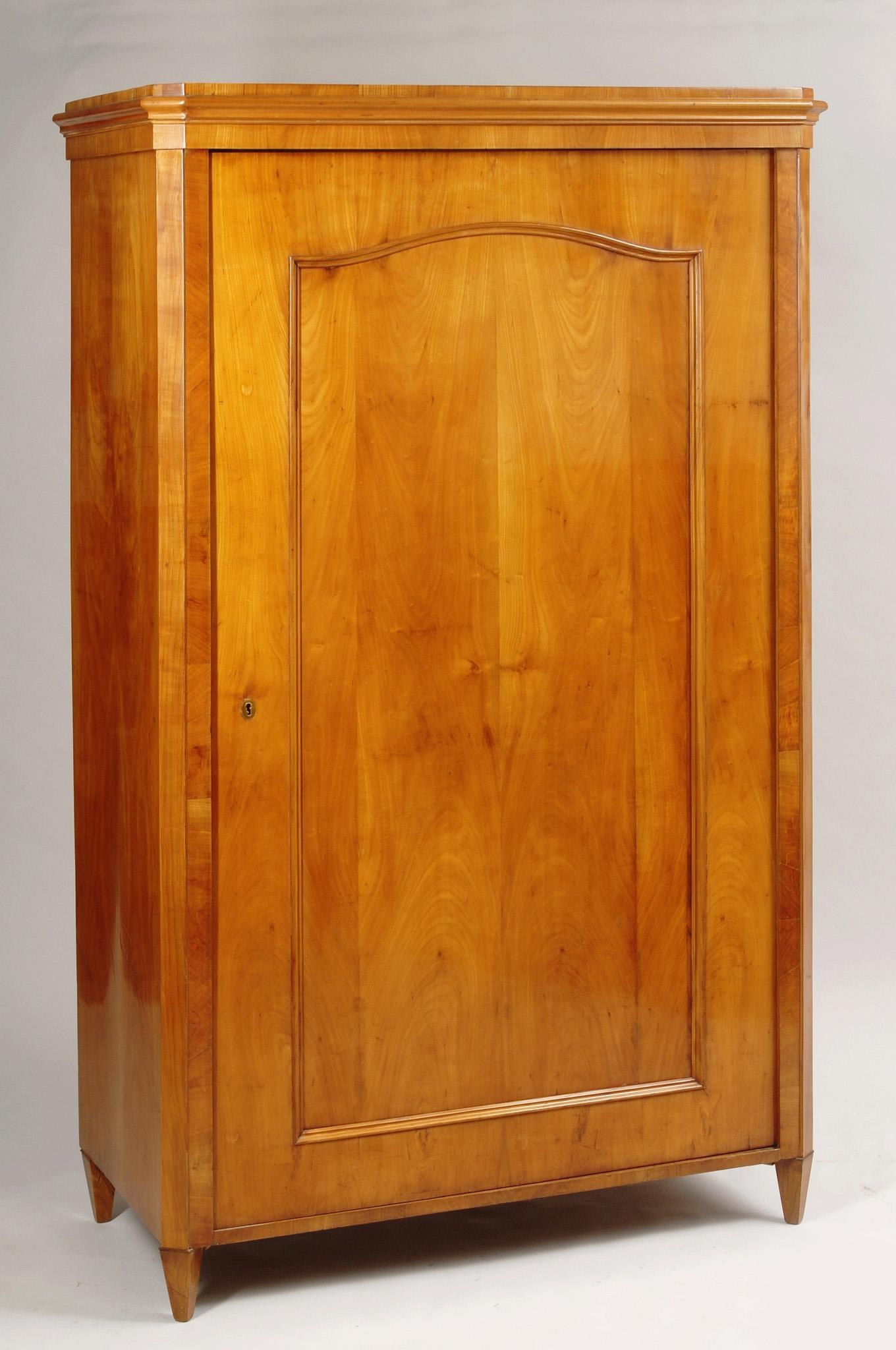 Completely restored Czech one door Biedermeier cabinets.
Source: Bohemia (Czechia)
Period: 1840-1849
Material: Cherry tree.