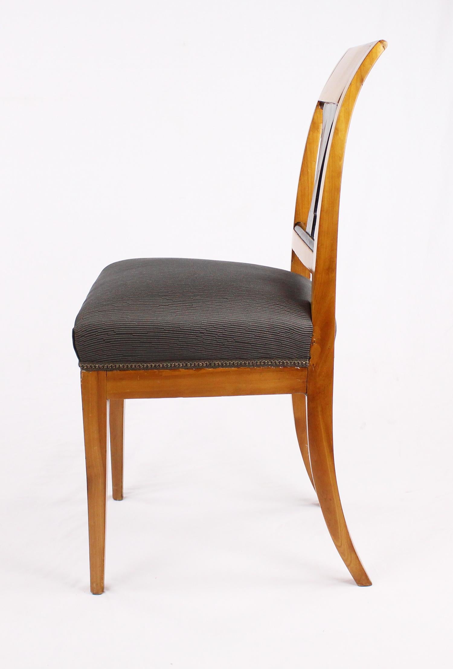 19th Century Biedermeier Period Chair, Cherrywood, circa 1820 For Sale 5