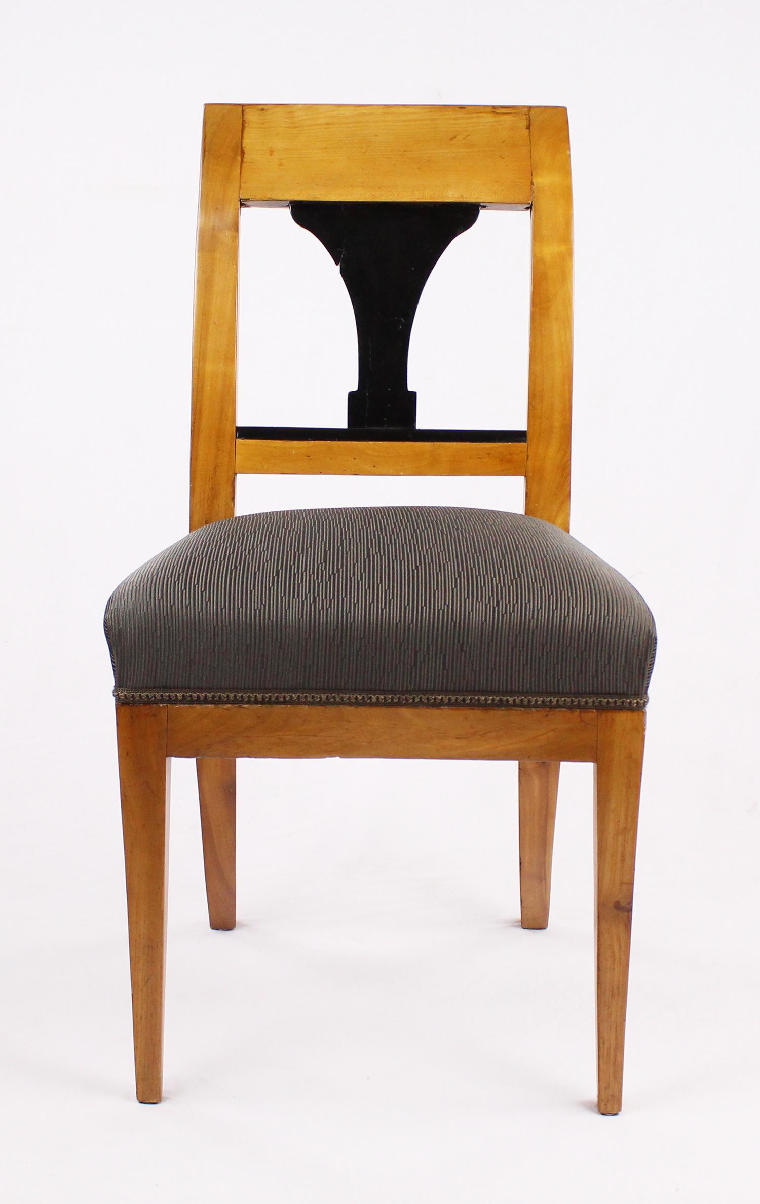 Biedermeier chair, massive cherrywood, partly ebonized.

I dispatch by air in safe wood boxes only. So no need to worry about the shipment. Delivery can be made within 10-14 days worldwide. We already delivered to Asia, US and a lot of European
