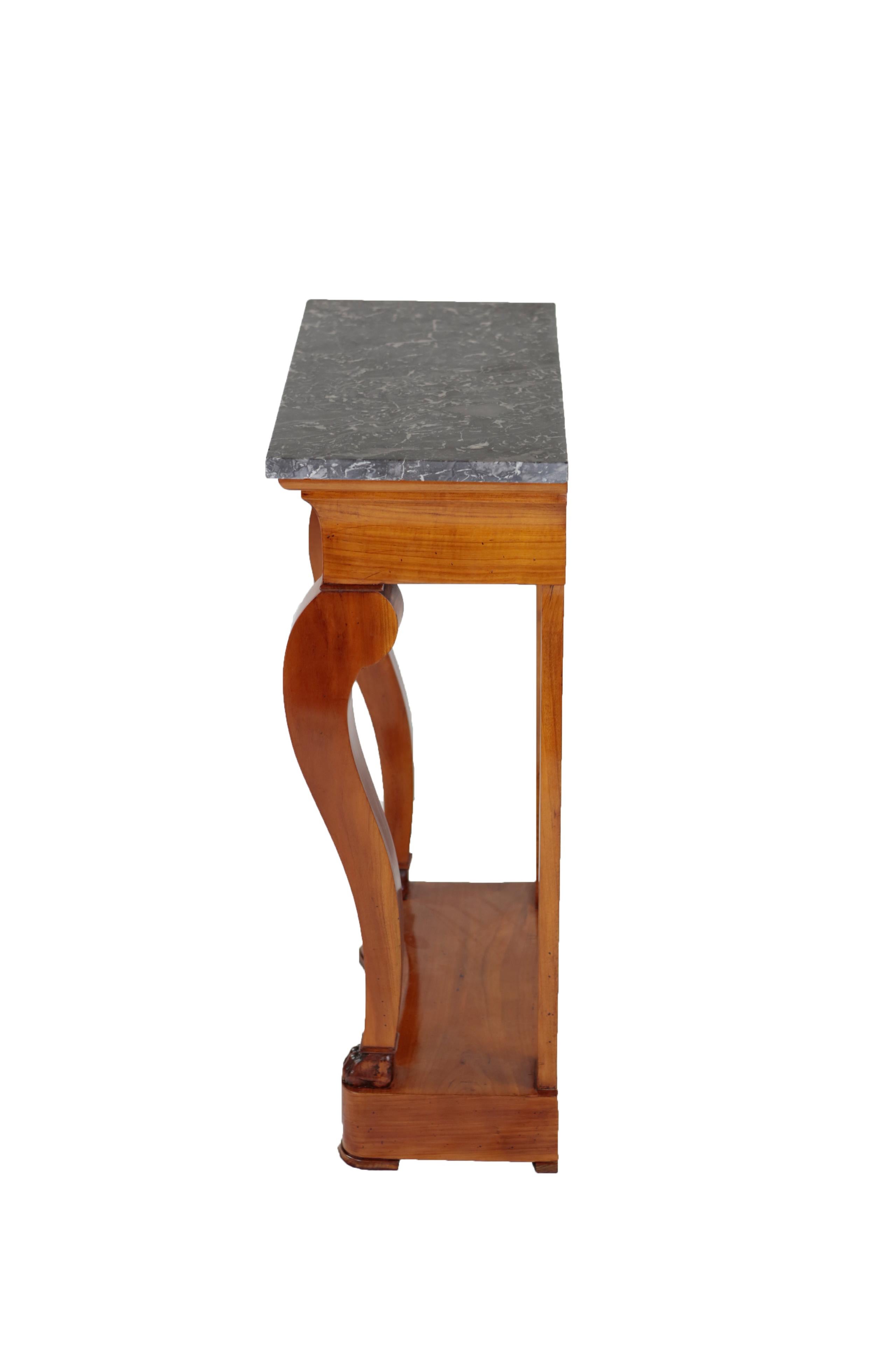 19th Century Biedermeier Period Console Table with Marble Top, Cherrywood Veneer In Good Condition For Sale In Muenster, NRW