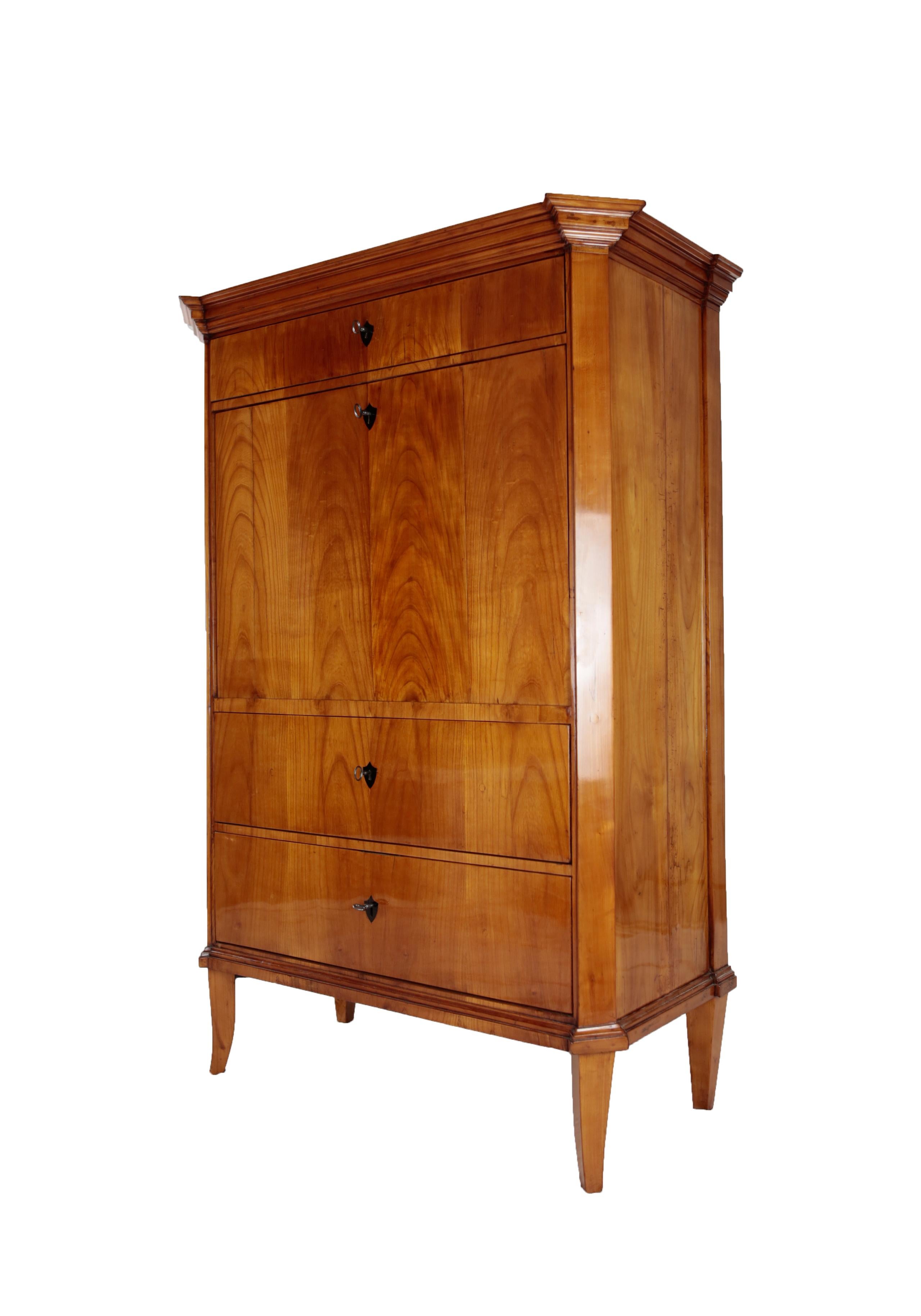 German 19th Century Biedermeier Period Secretary circa 1820-1830 Cherrywood Honey Brown For Sale