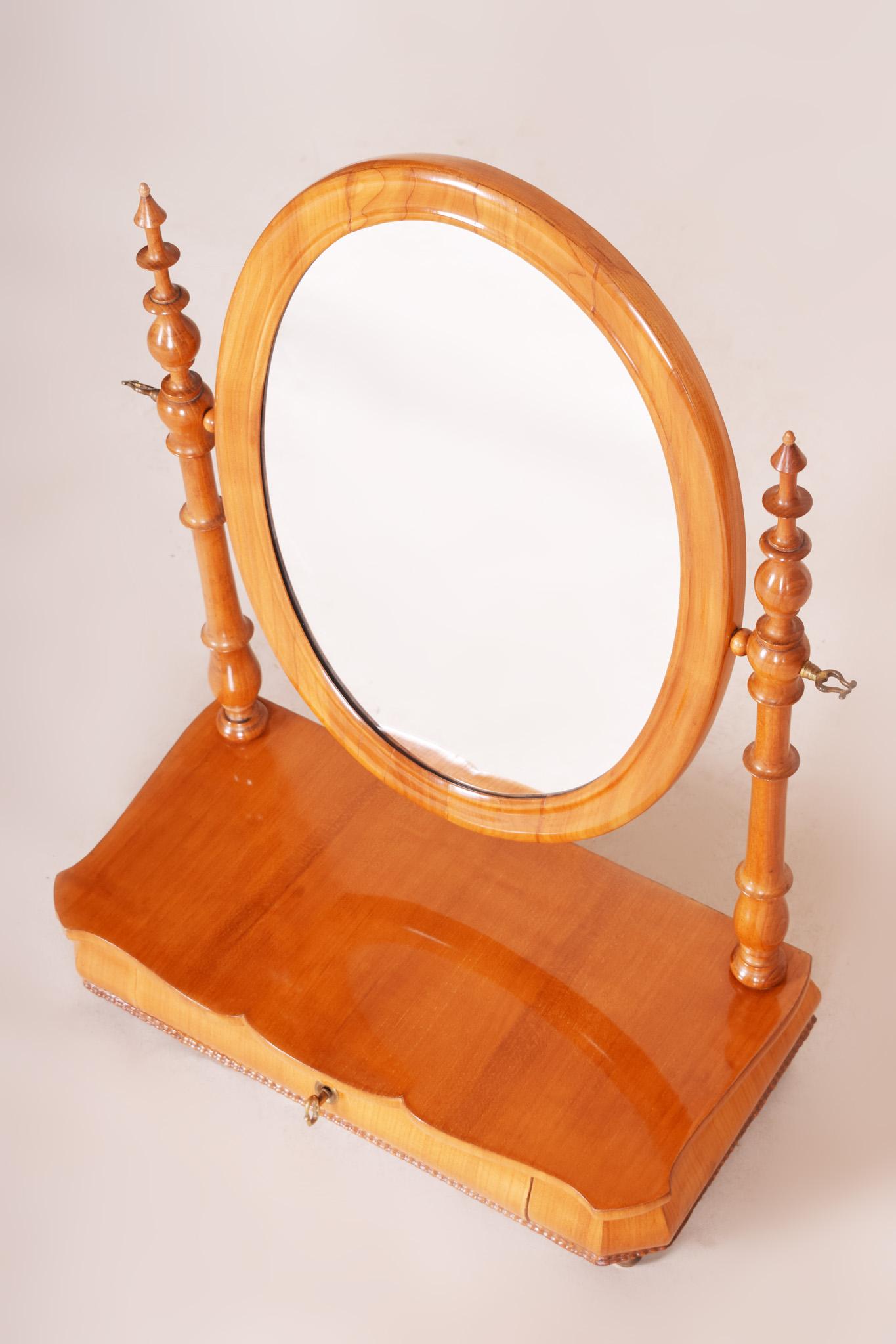 19th Century Biedermeier Restored Cherry Czech Mirror Dressing Table, 1860s For Sale 1