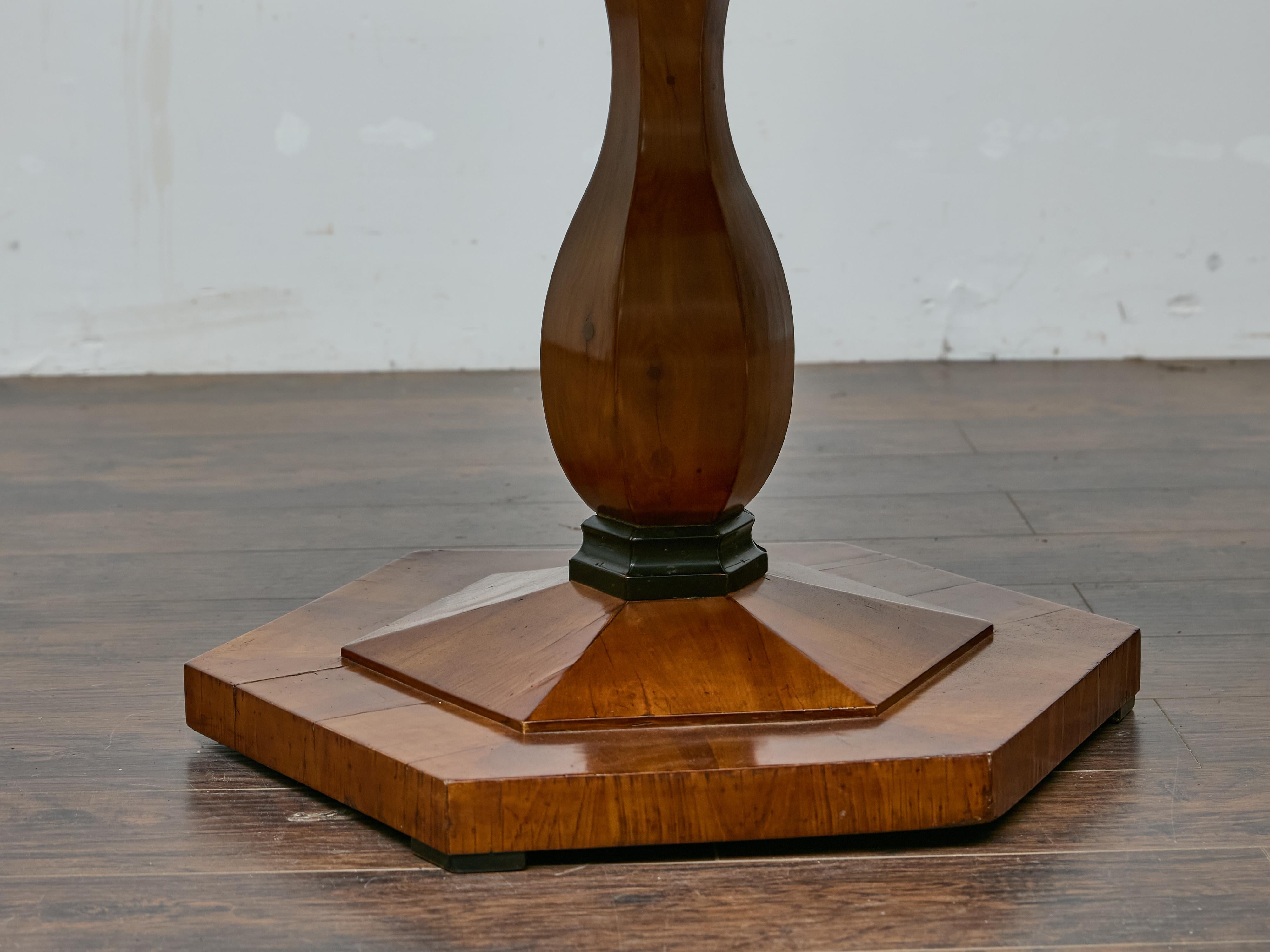 Austrian 19th Century Biedermeier Round Walnut Pedestal Table with Veneered Starburst Top For Sale