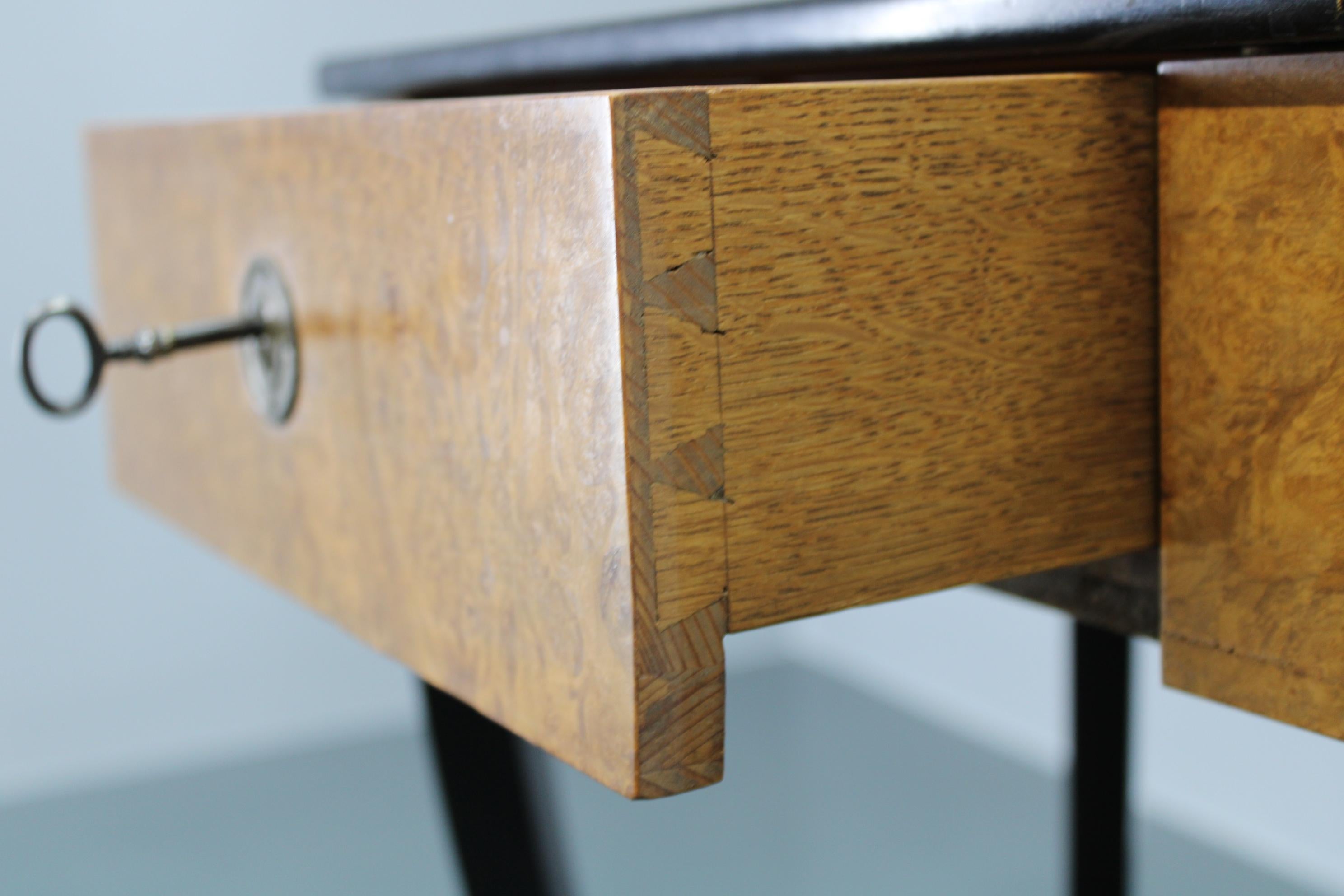 Table de couture Biedermeier du XIXe siècle, Autriche en vente 1